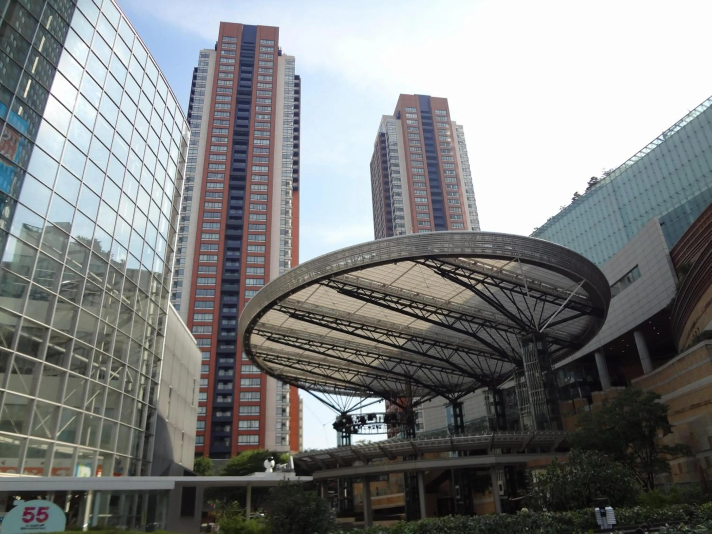 Nearby landmark in KOKO HOTEL Shimbashi Onarimon - formerly Hotel Wing International Shimbashi Onarimon