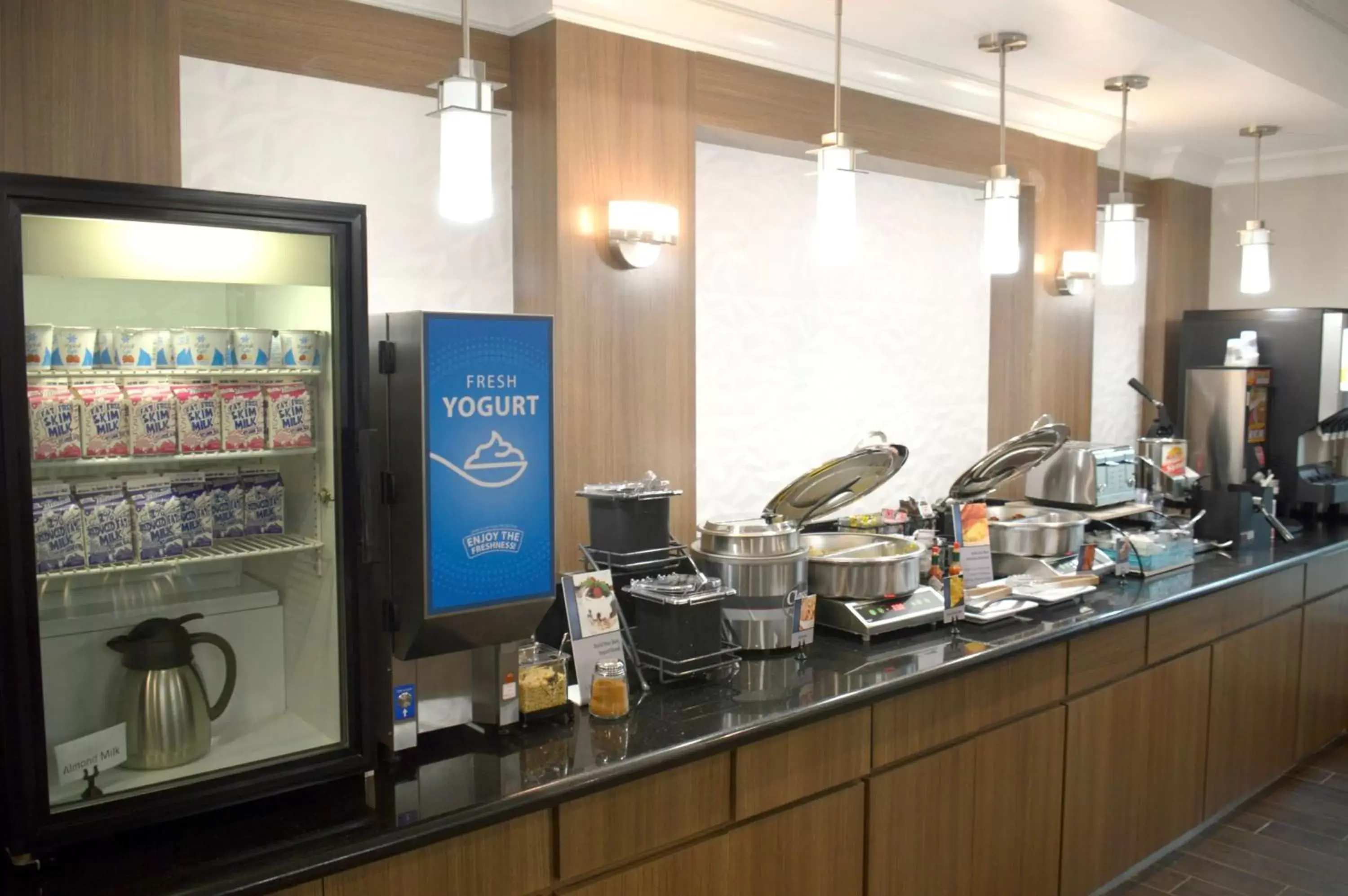 Restaurant/places to eat in Best Western Plus Longview - University Hotel