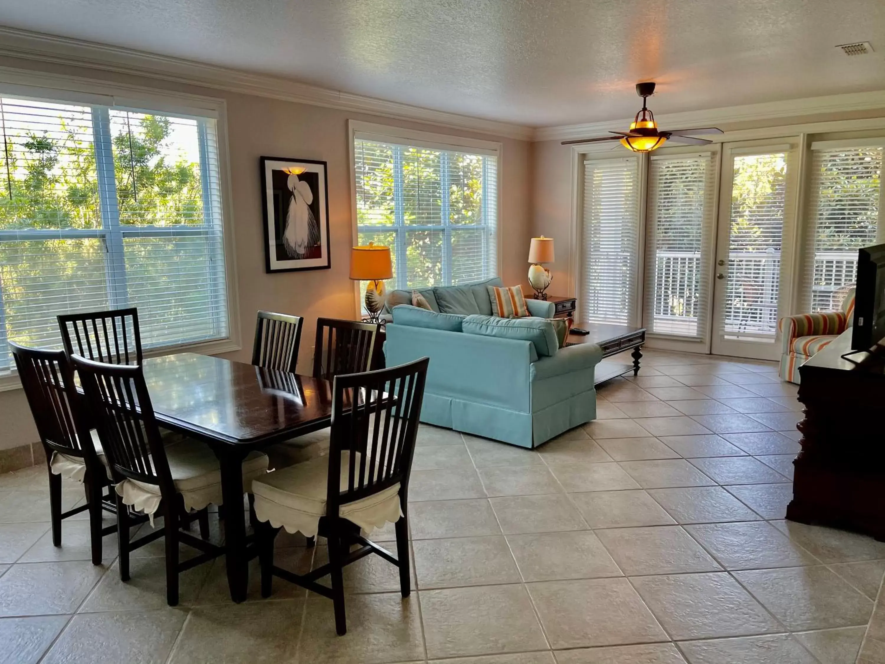 Dining Area in St. James Bay Golf Club