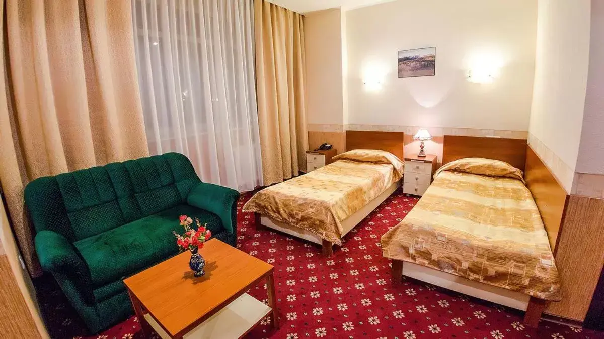 Photo of the whole room, Bed in Reikartz Dostar Karaganda Photo of the whole room, Bed in Reikartz Dostar Karaganda