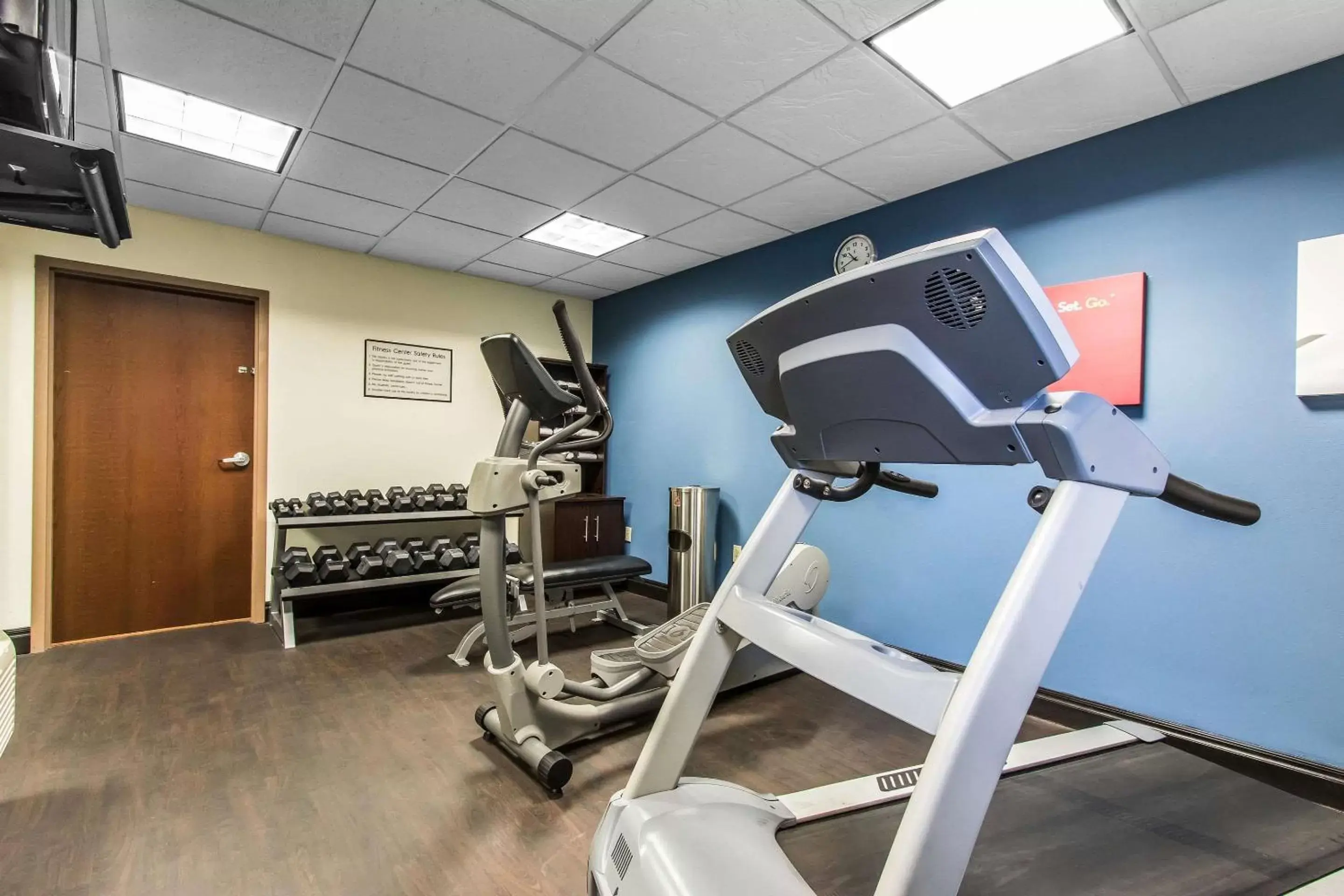 Fitness centre/facilities, Fitness Center/Facilities in Comfort Suites Fairgrounds West