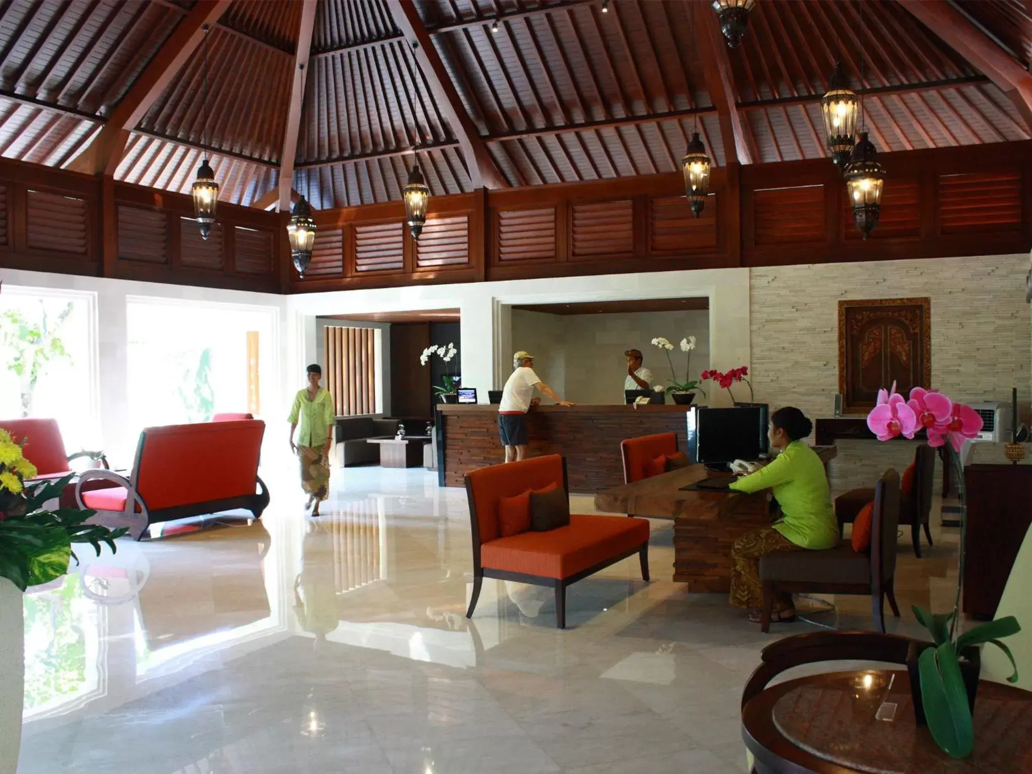 Lobby or reception in Griya Santrian a Beach Resort