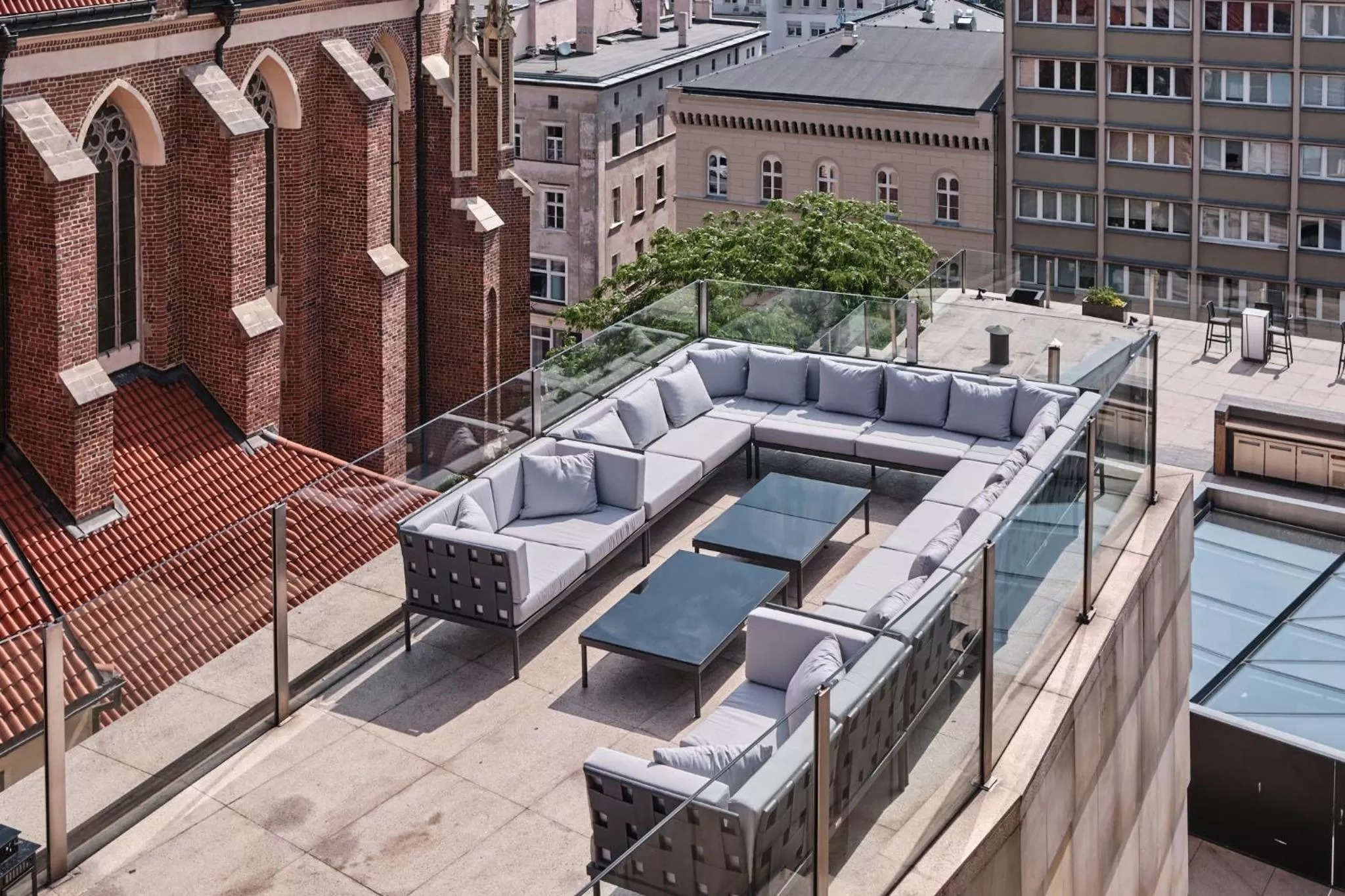 BBQ facilities in Hotel Monopol