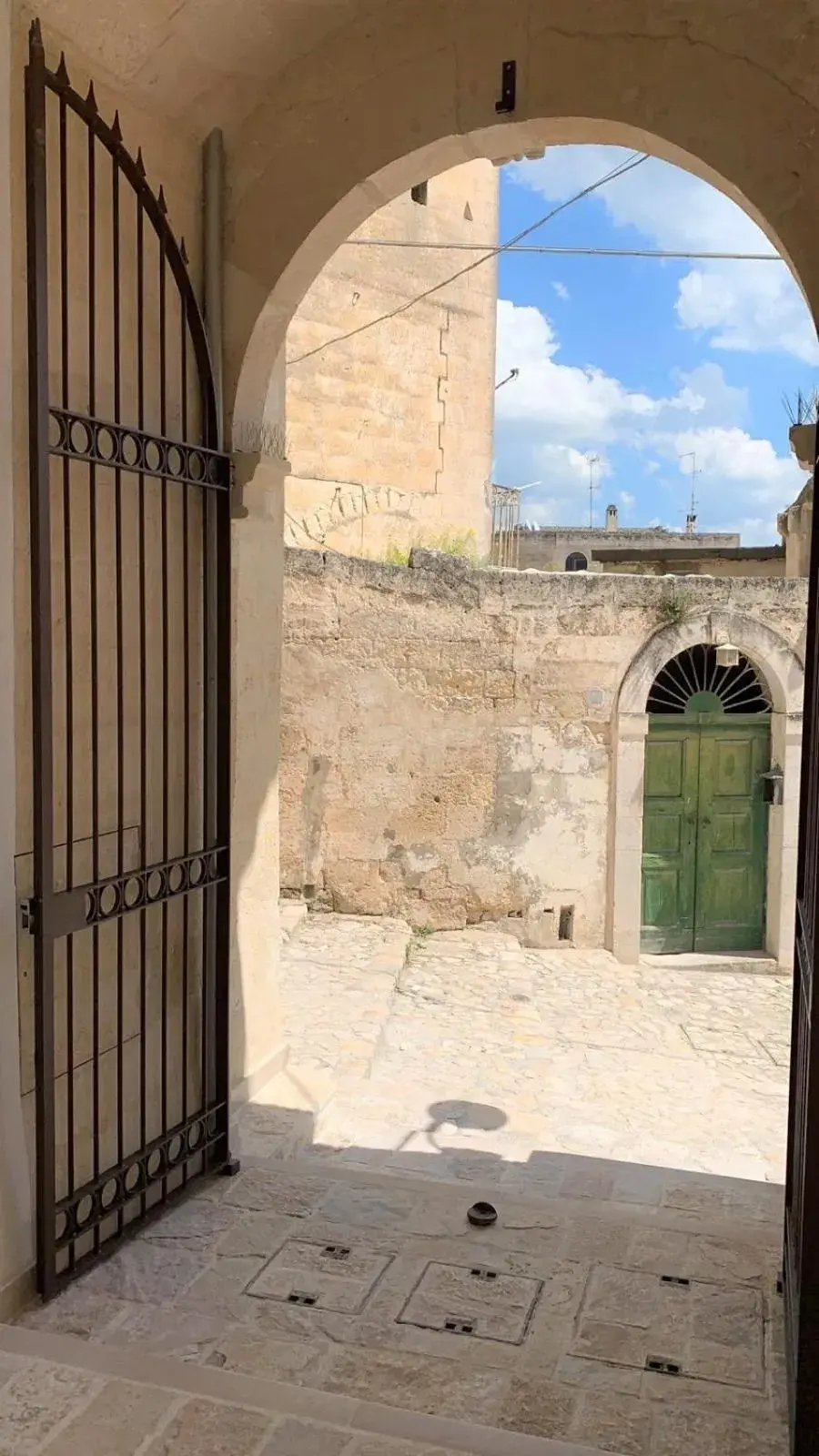 Facade/entrance in Albergo Del Sedile