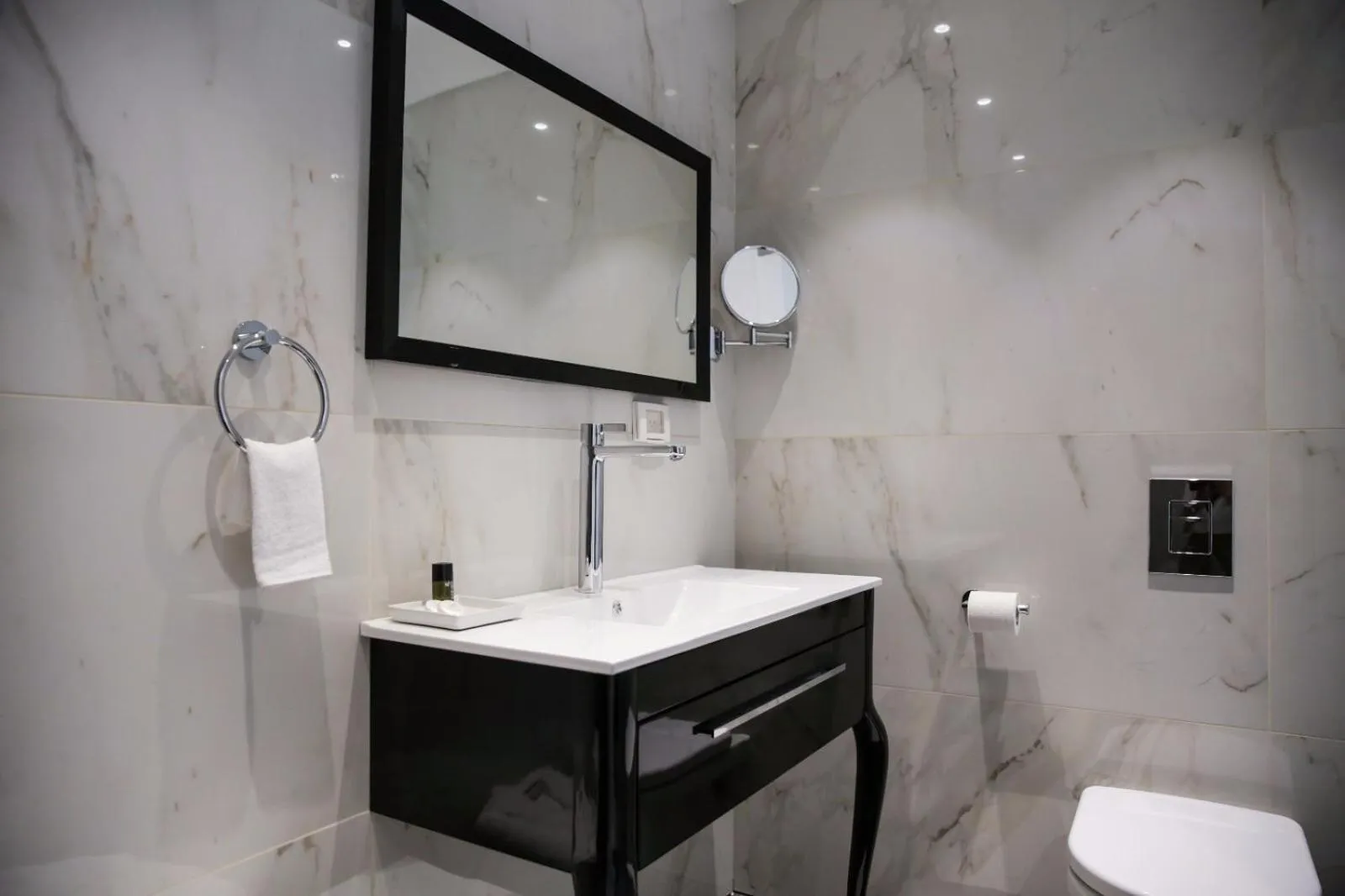 Bathroom in Kikar Boutique Hotel