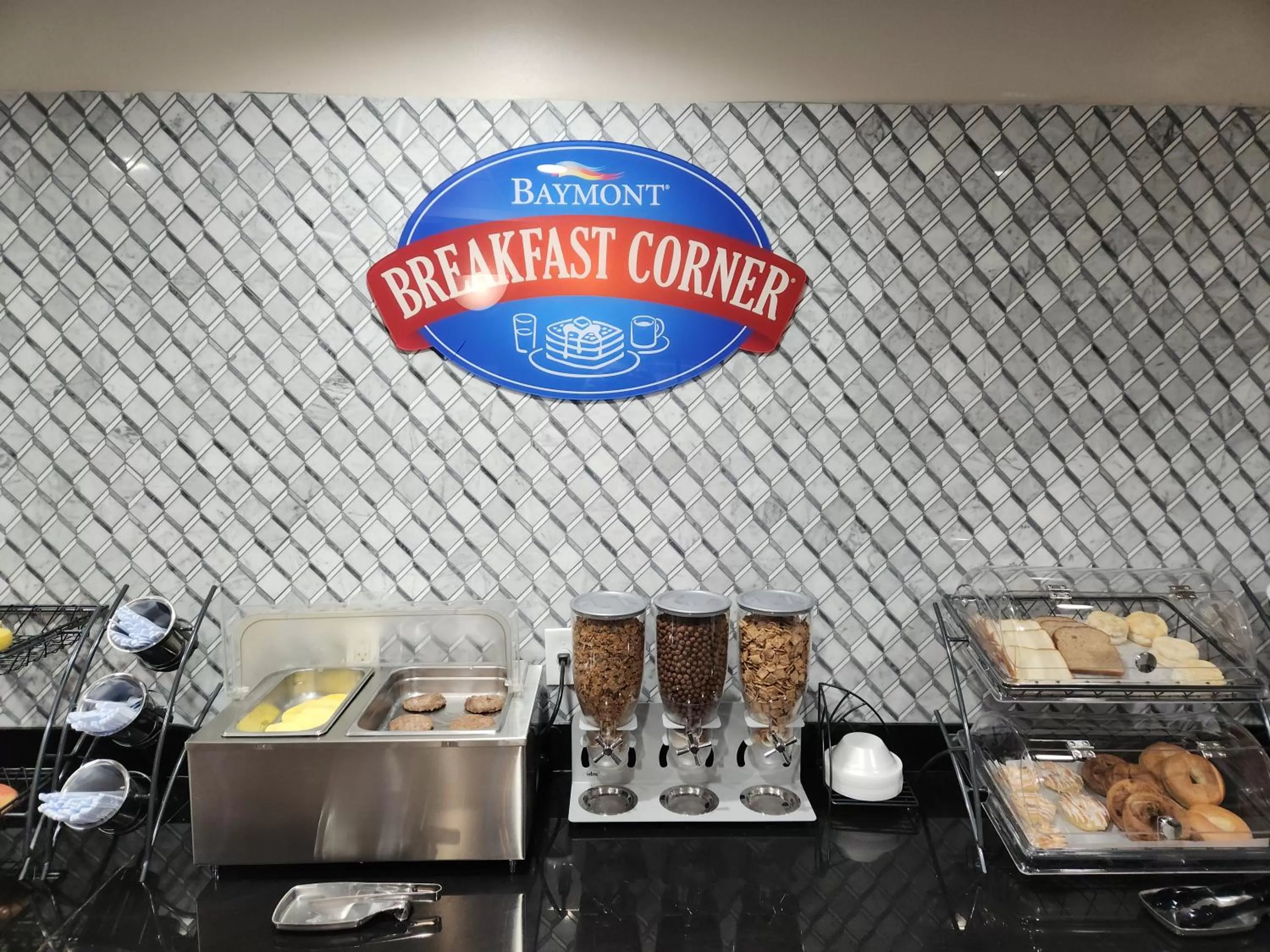 Breakfast in Baymont by Wyndham Houston Brookhollow