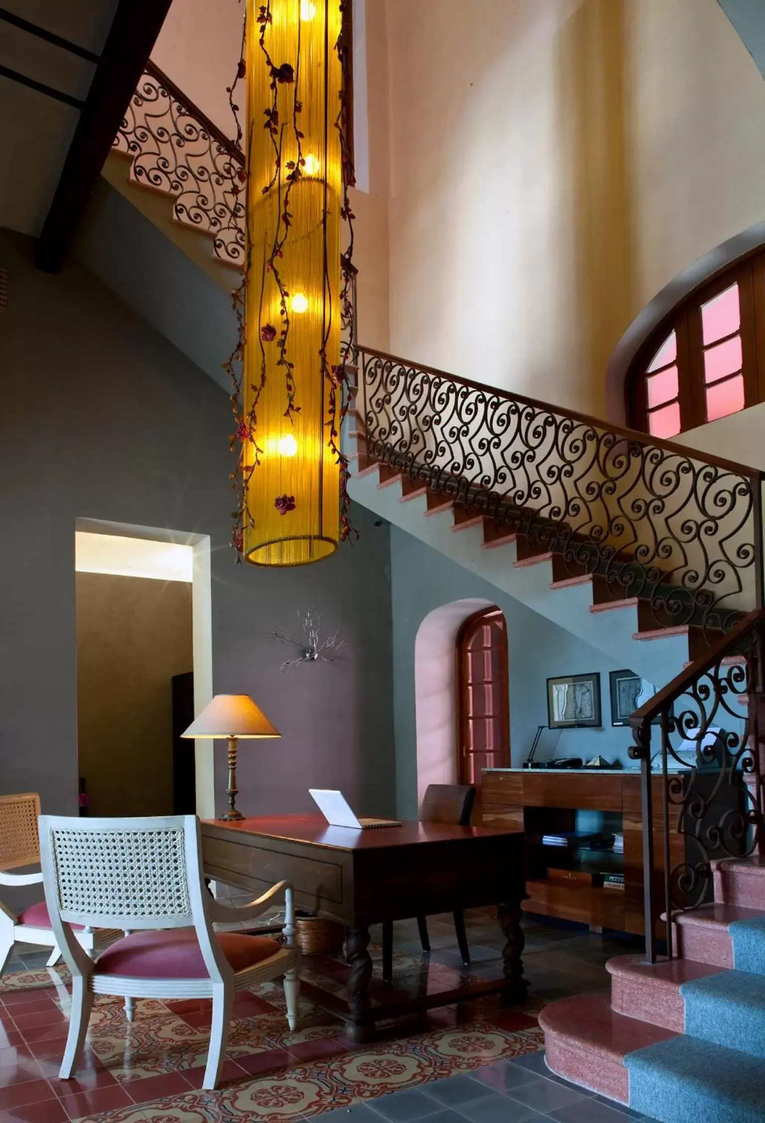Lobby or reception in Rosas & Xocolate Boutique Hotel and Spa Merida, a Member of Design Hotels