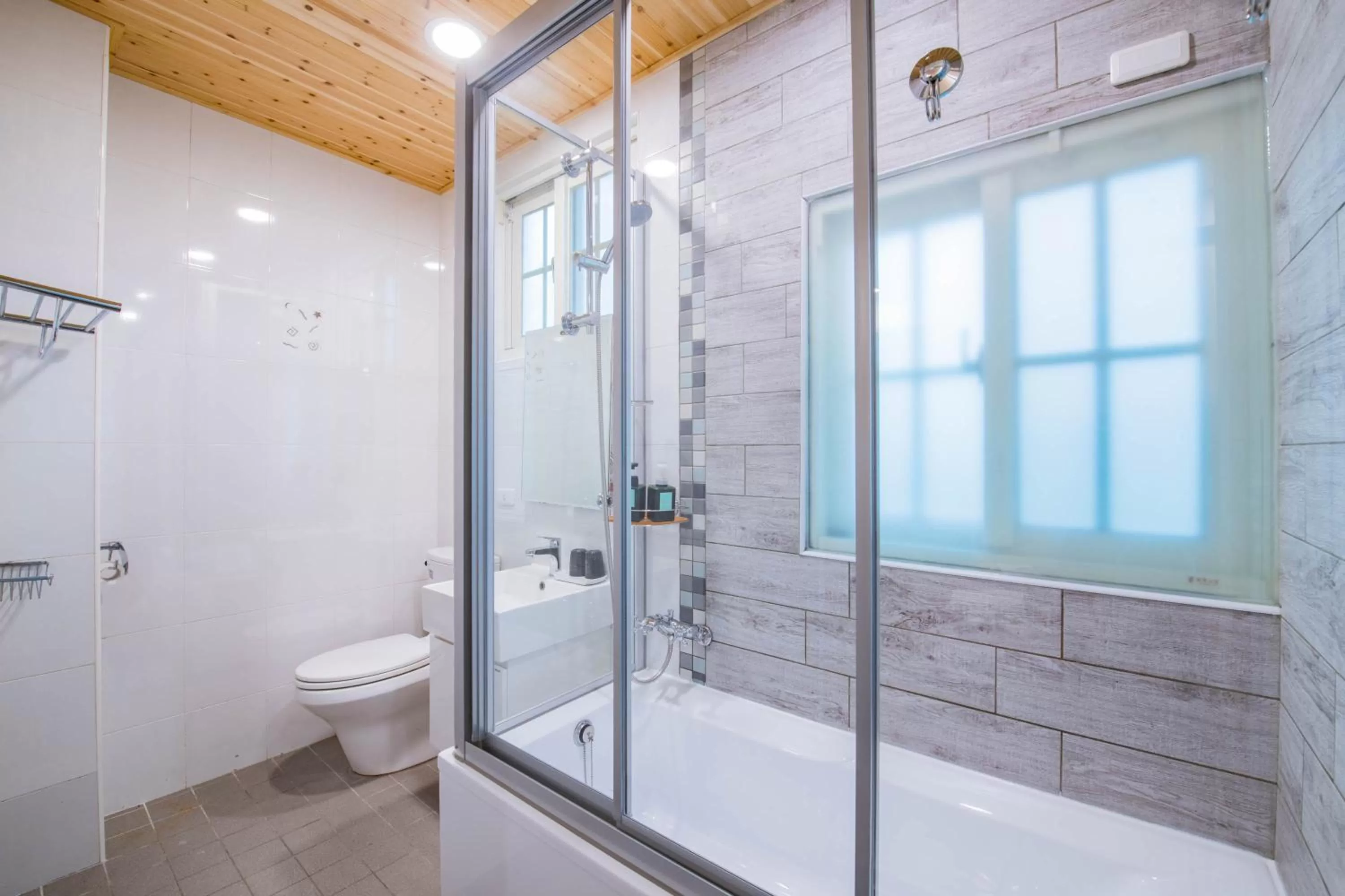 Bathroom in Pisces06