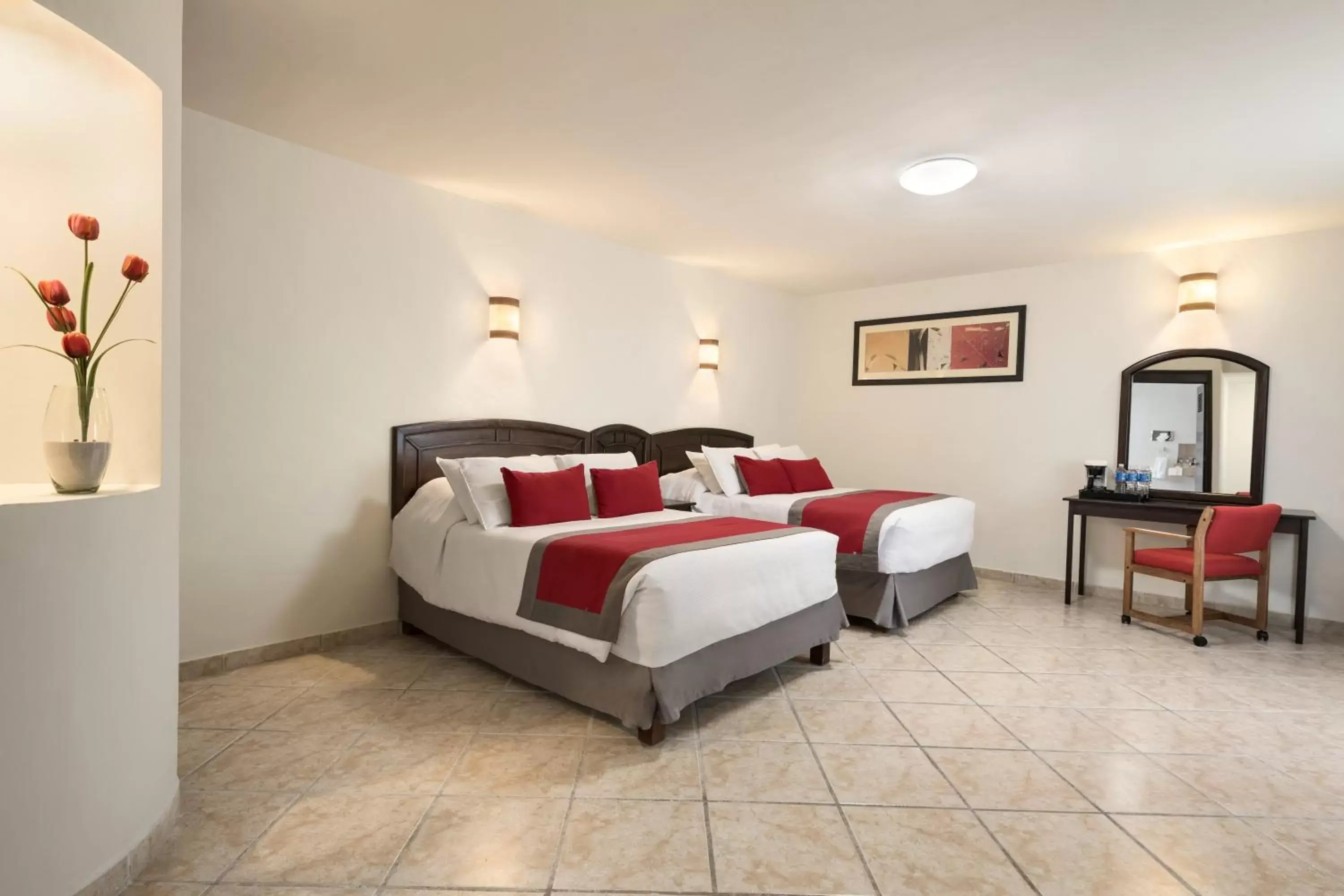 Bedroom, Bed in Ramada Plaza by Wyndham Leon Bedroom, Bed in Ramada Plaza by Wyndham Leon