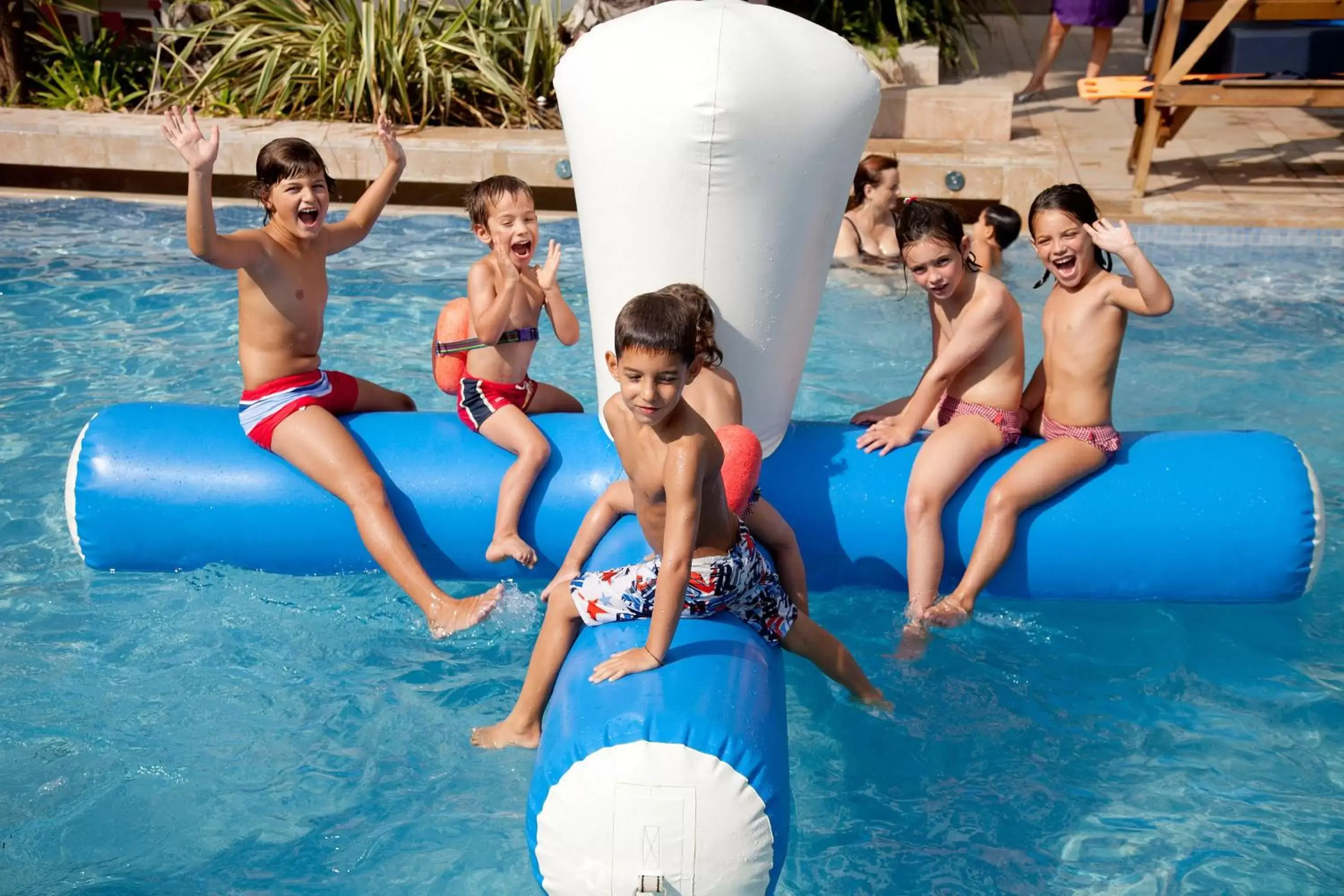 Activities, Swimming Pool in Blaumar Hotel