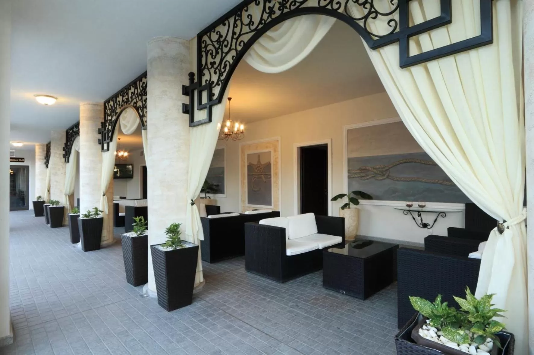Lounge or bar in Penelopa Palace Apart Hotel & SPA