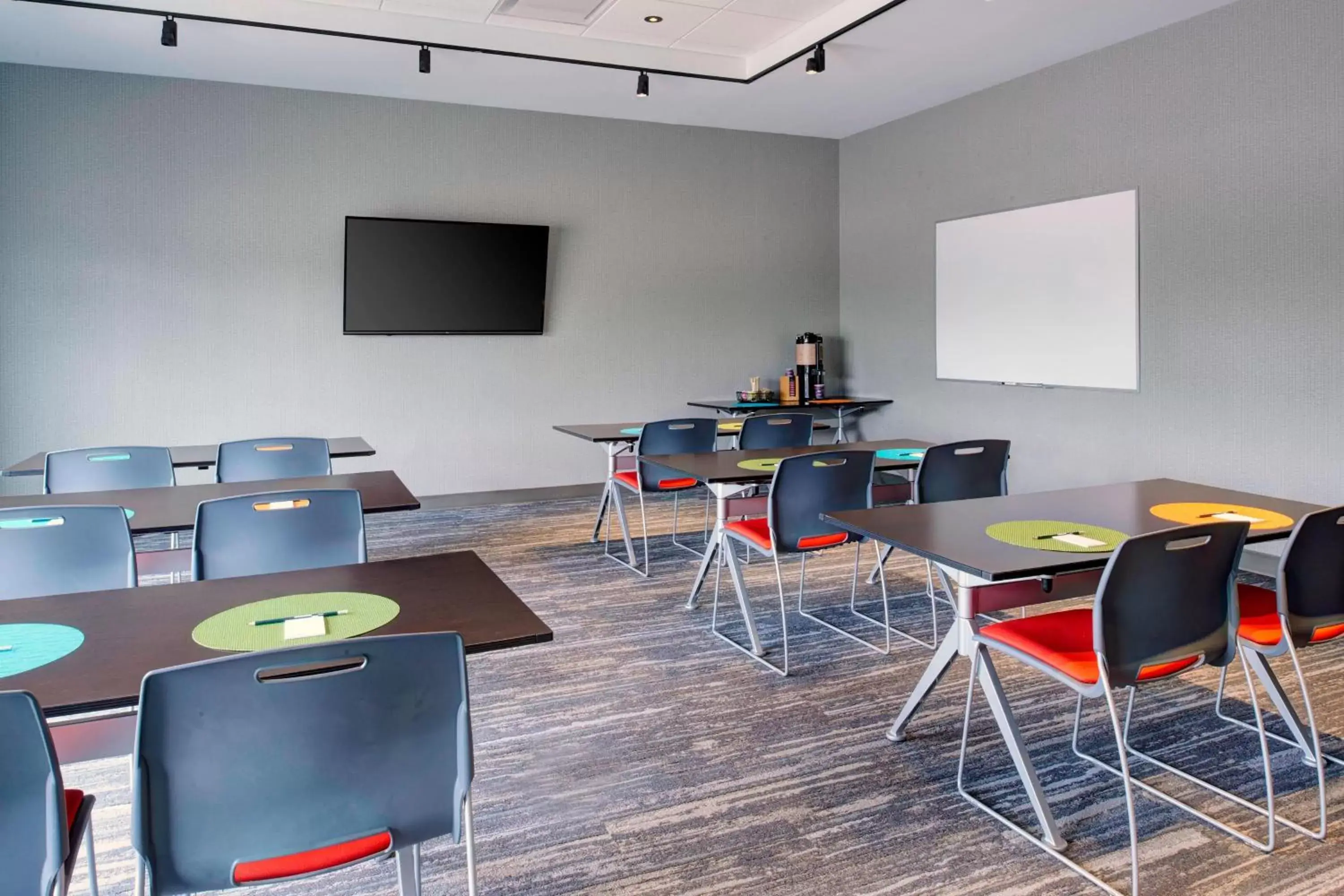 Meeting/conference room, Business Area/Conference Room in Aloft Columbus Westerville