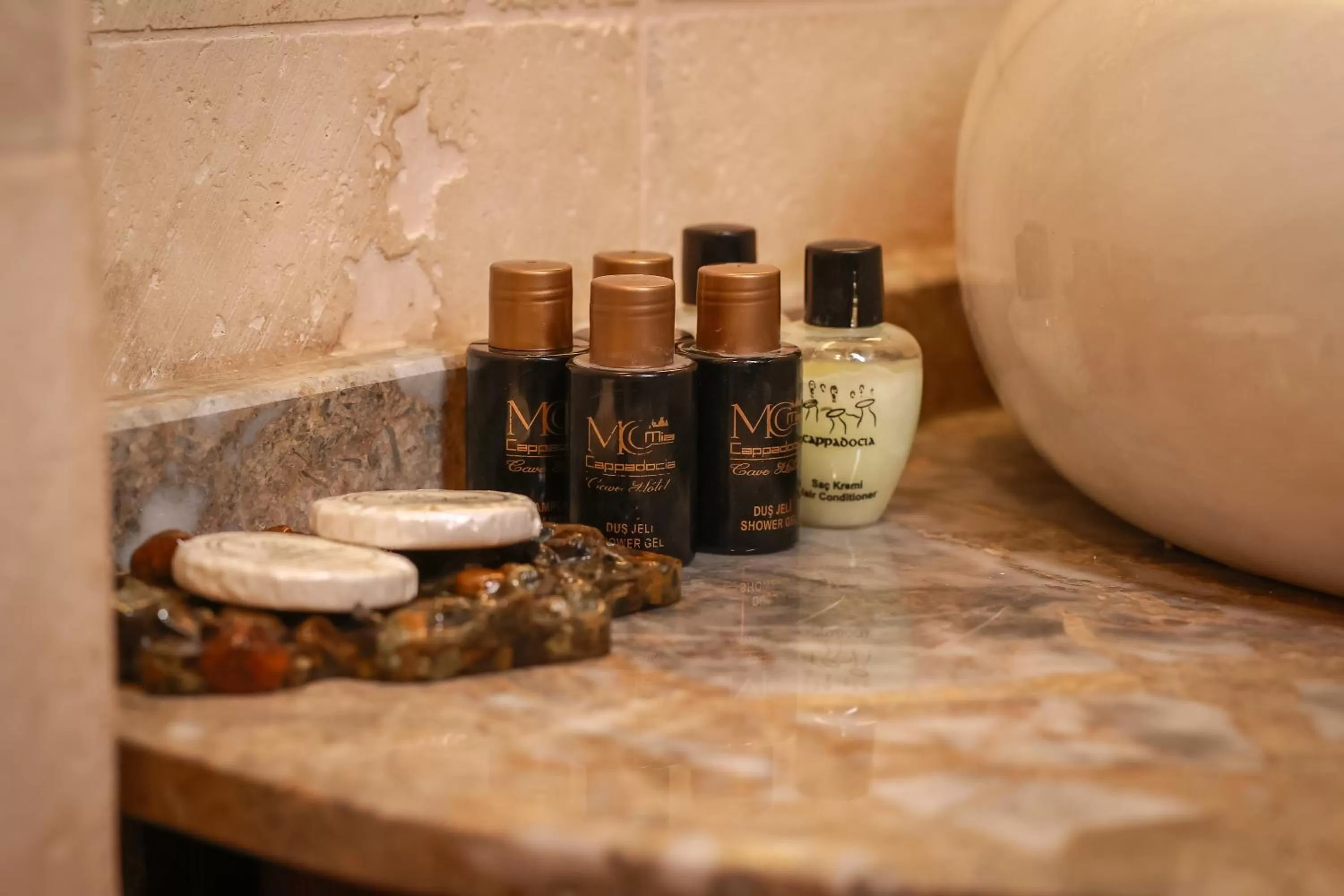 Shower in Mia Cappadocia Cave Hotel