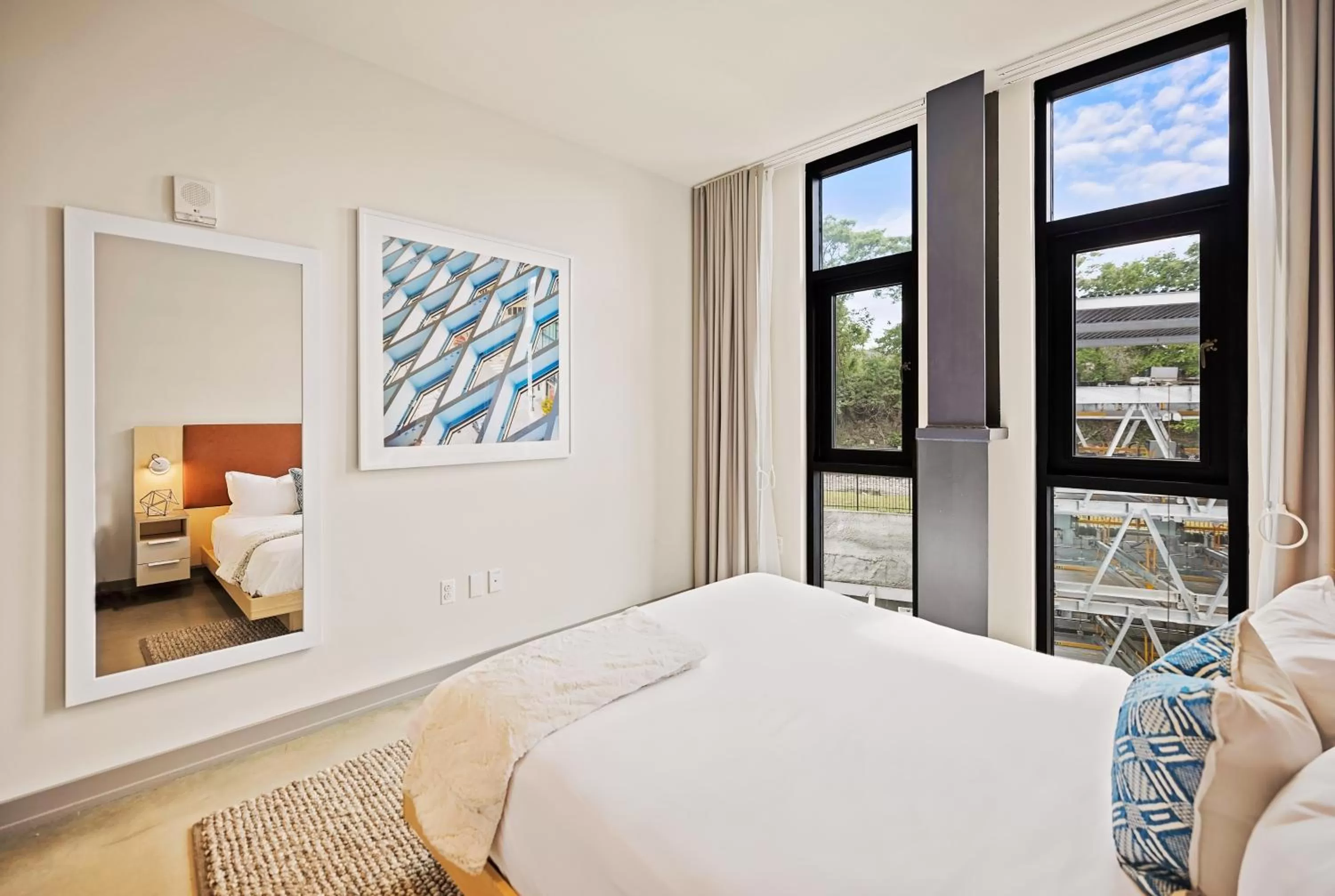 Bedroom, Bed in Placemakr Wedgewood-Houston - South Nashville