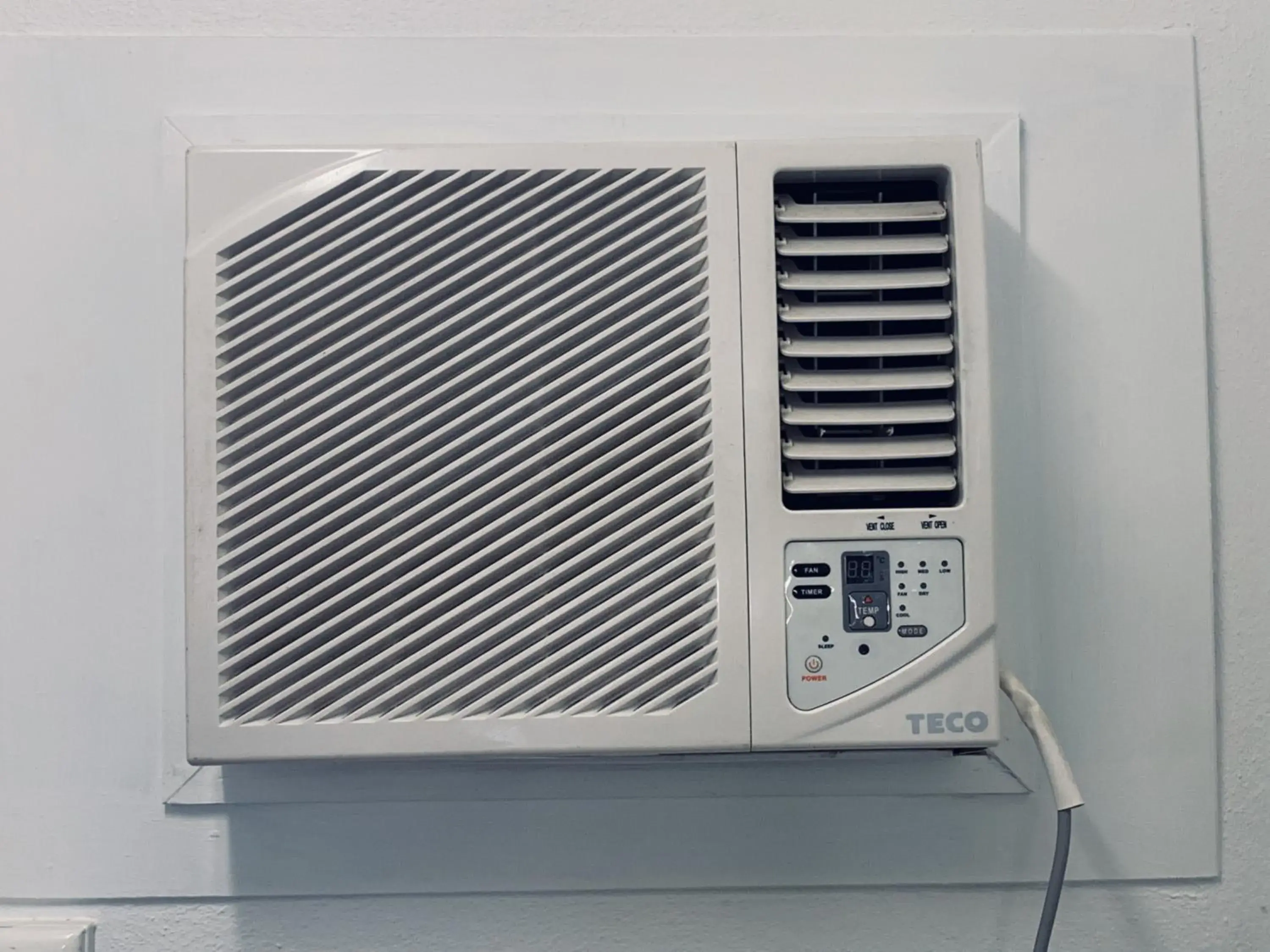 air conditioner in Roebuck Bay Hotel