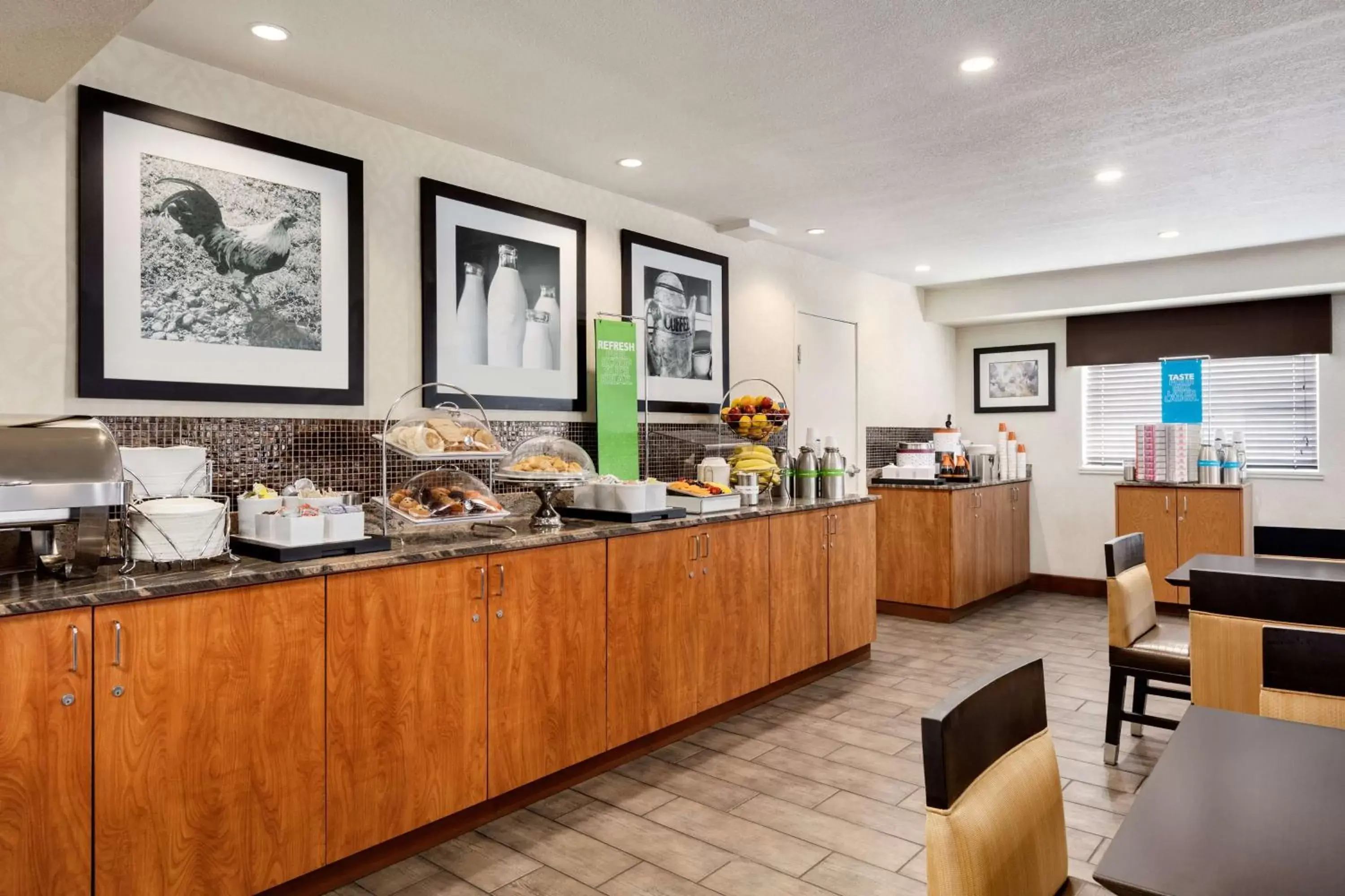 Dining area, Restaurant/Places to Eat in Hampton Inn - Portland/Clackamas