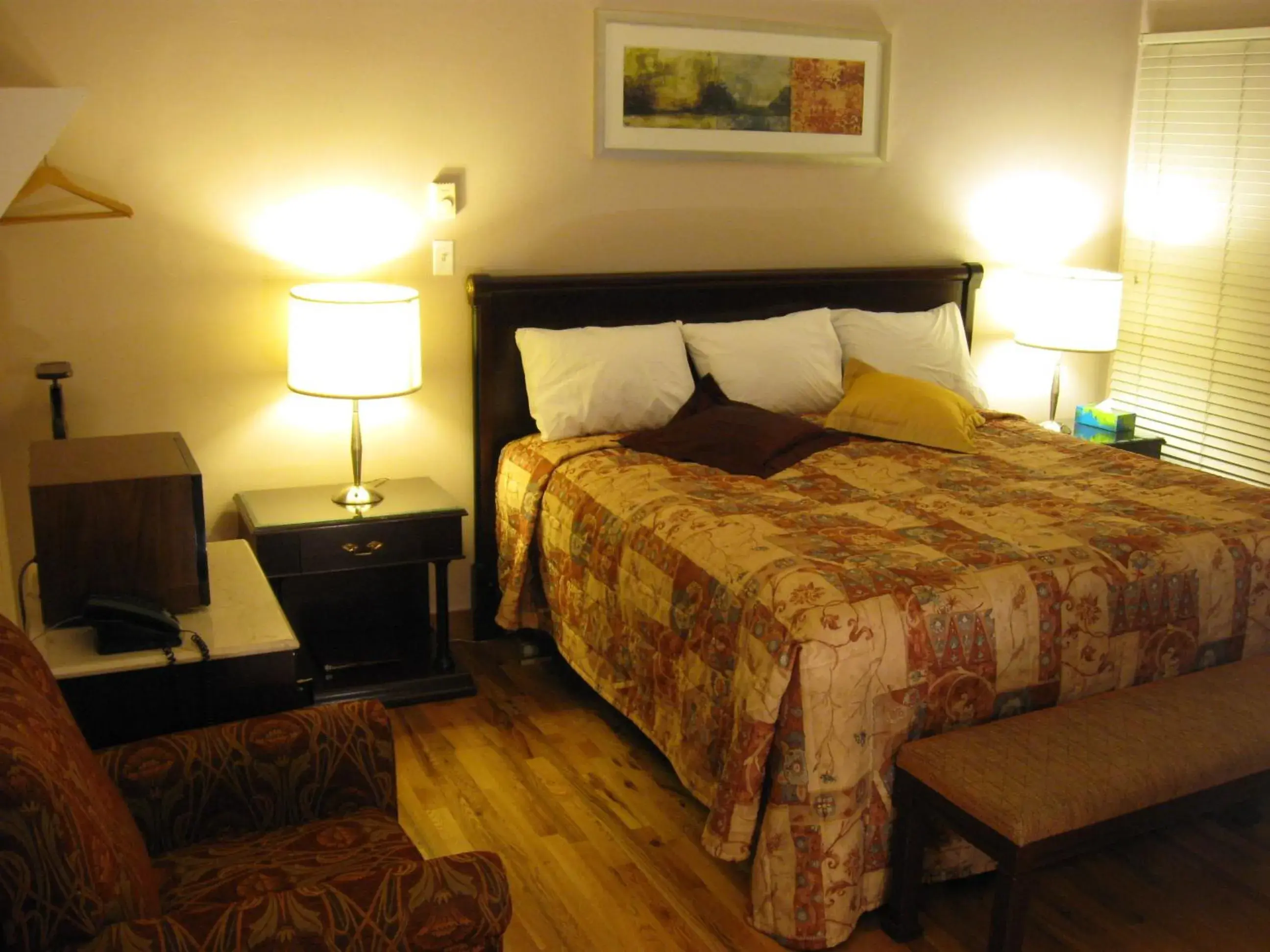 Photo of the whole room, Bed in Motel Clair Mont