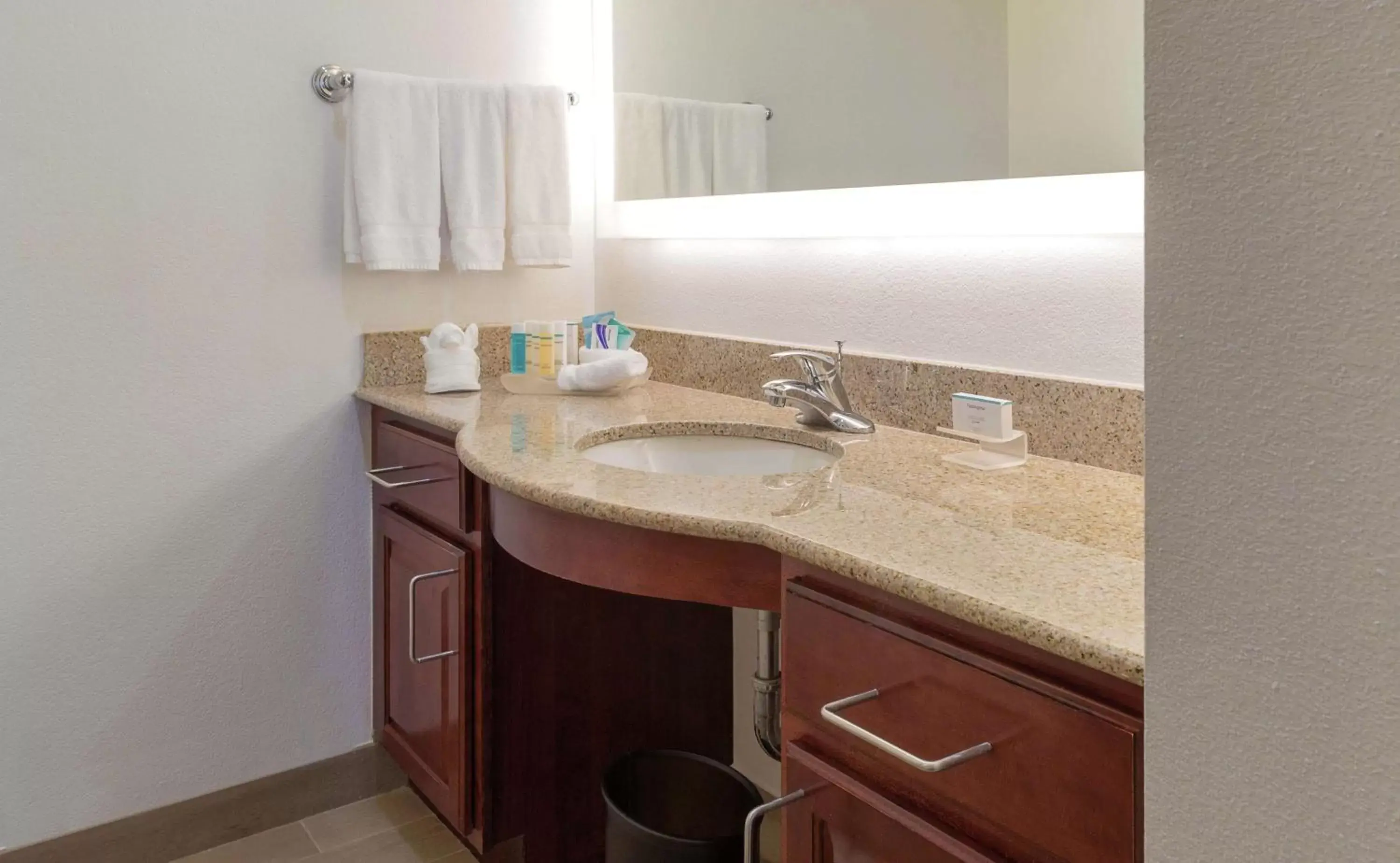 Bathroom in Homewood Suites by Hilton Miami - Airport West Bathroom in Homewood Suites by Hilton Miami - Airport West