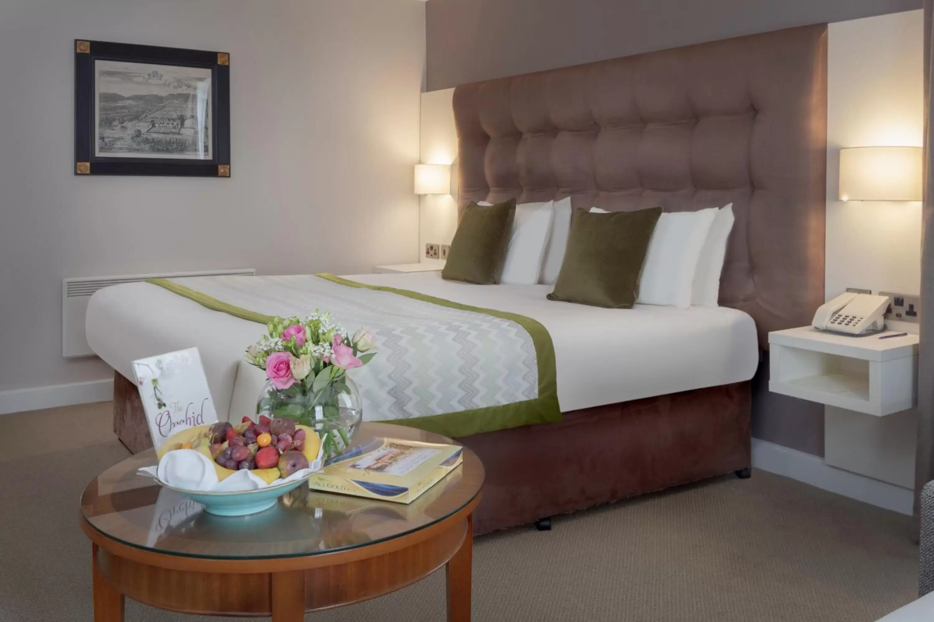 Bedroom, Bed in Mercure Shrewsbury Albrighton Hall Hotel & Spa