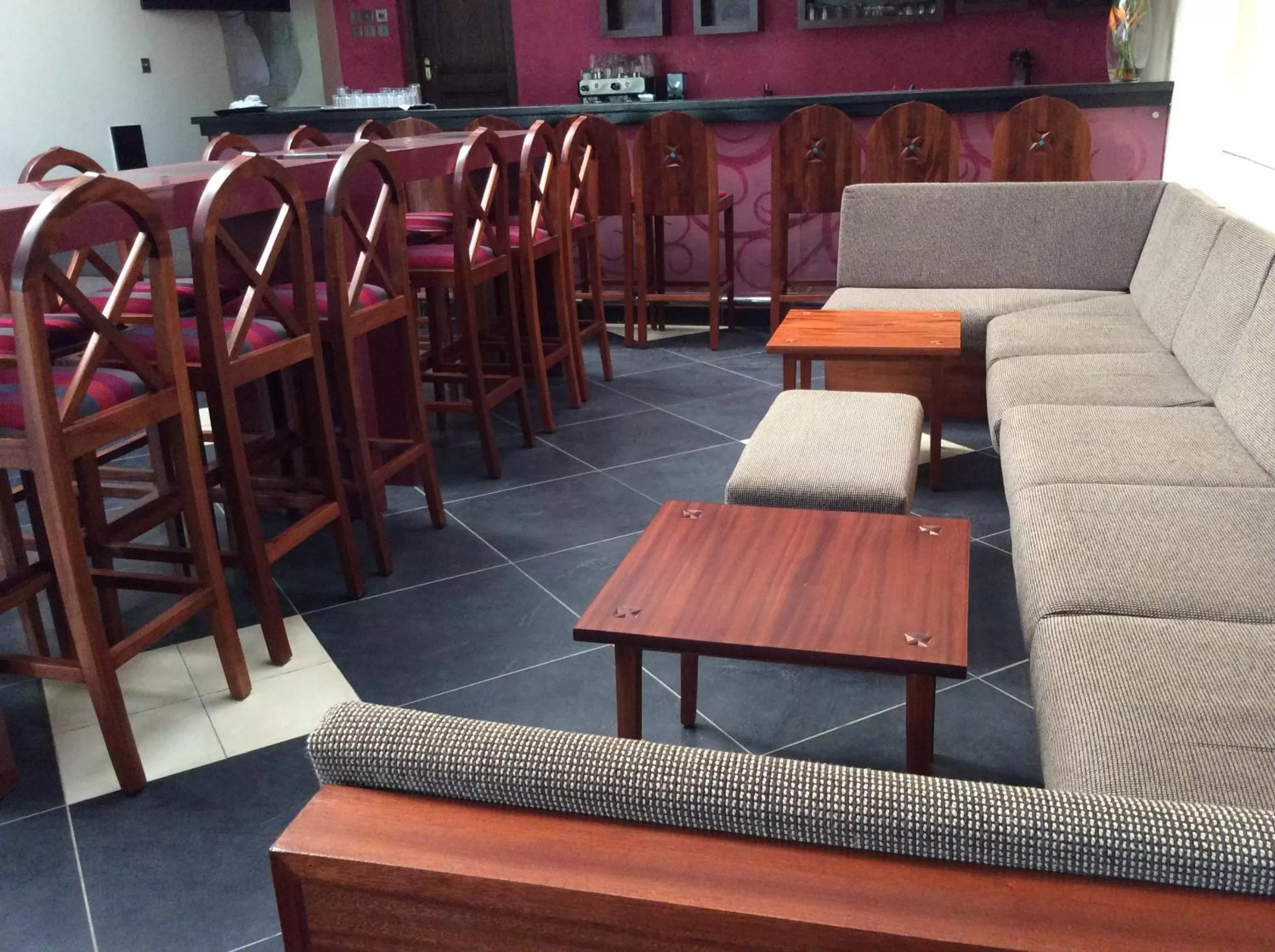 Lounge or bar in The Heron By Sarovar Portico India