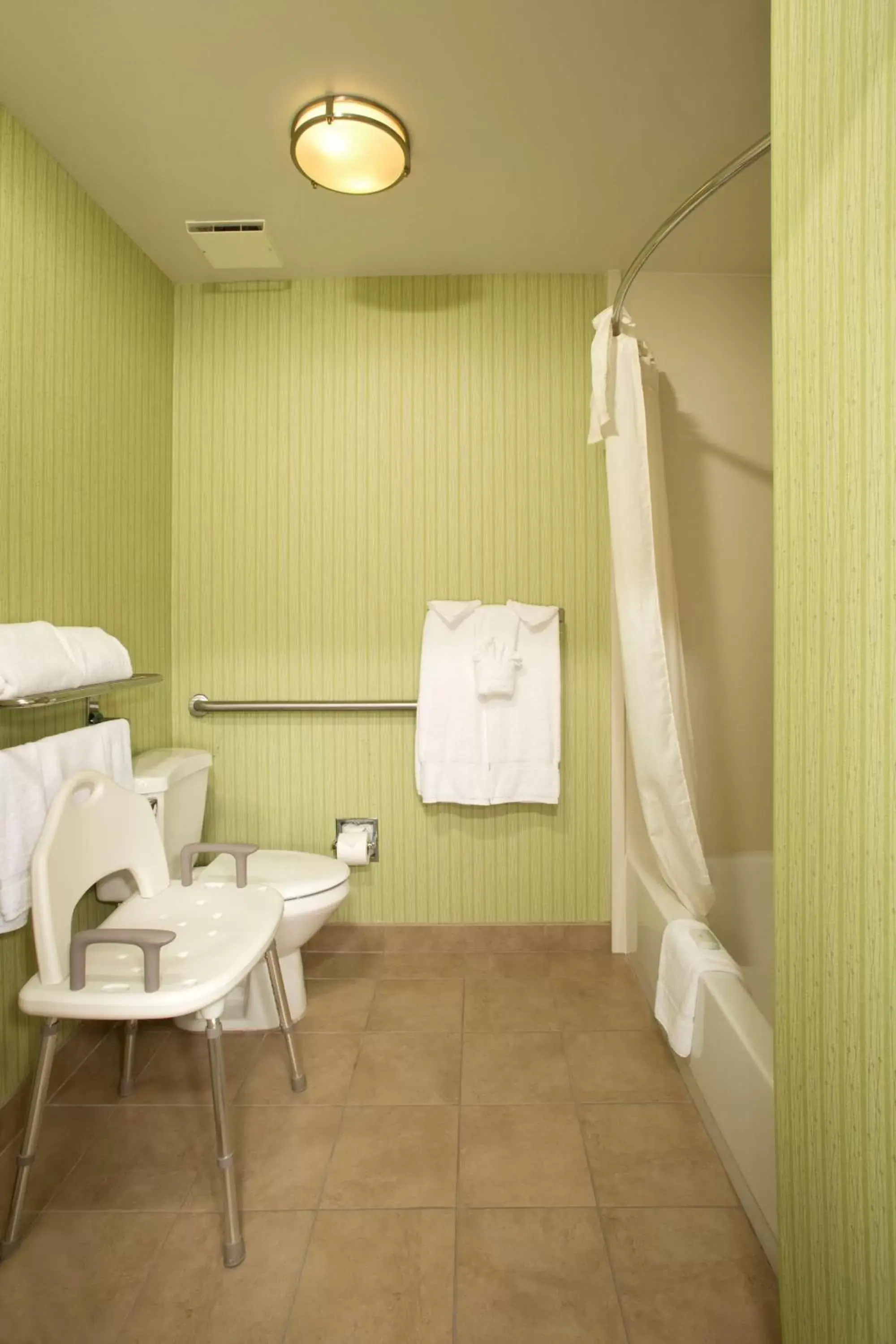 Bathroom in Homewood Suites by Hilton Alexandria