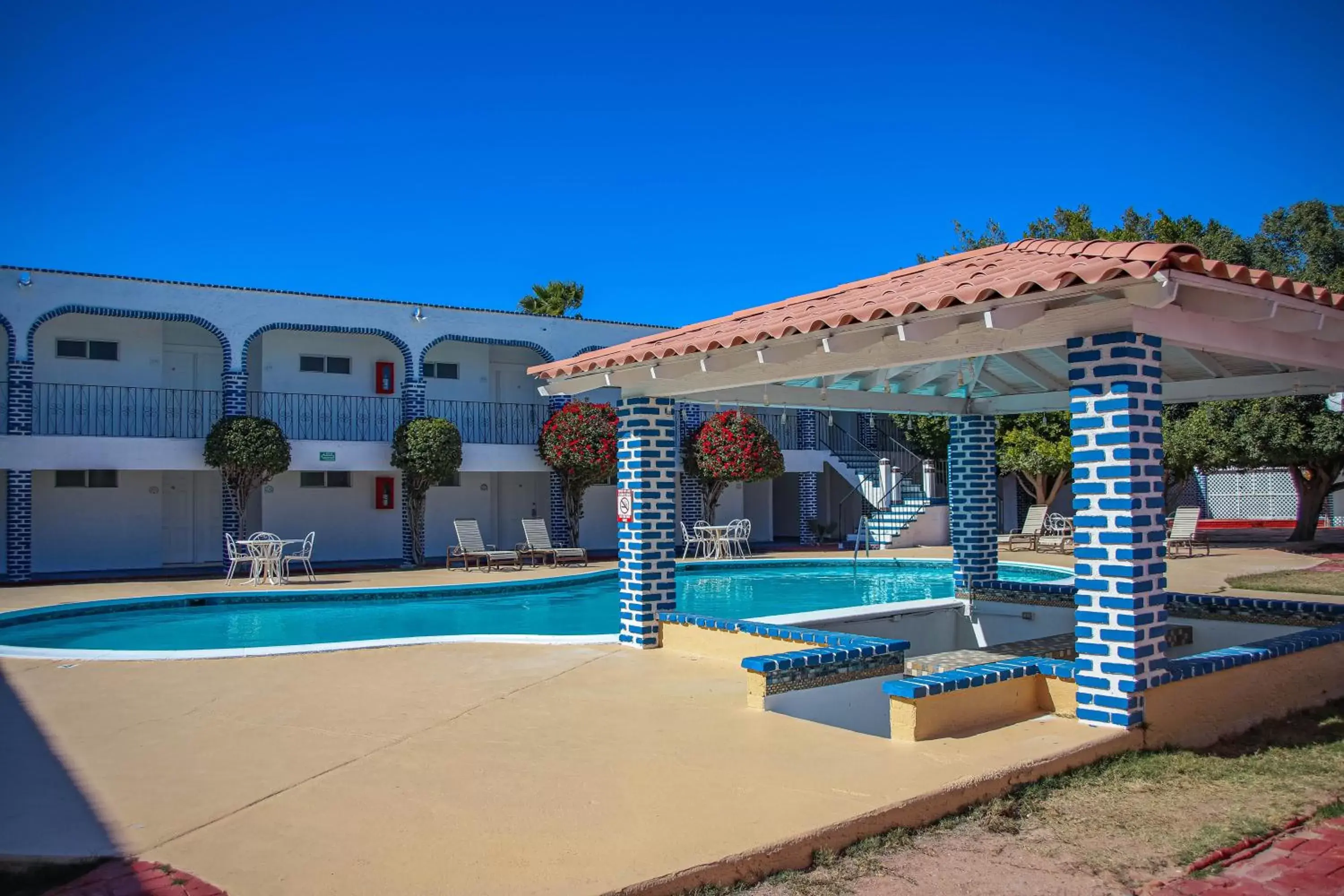 Pool view, Swimming Pool in Playa Inn Rocky Point