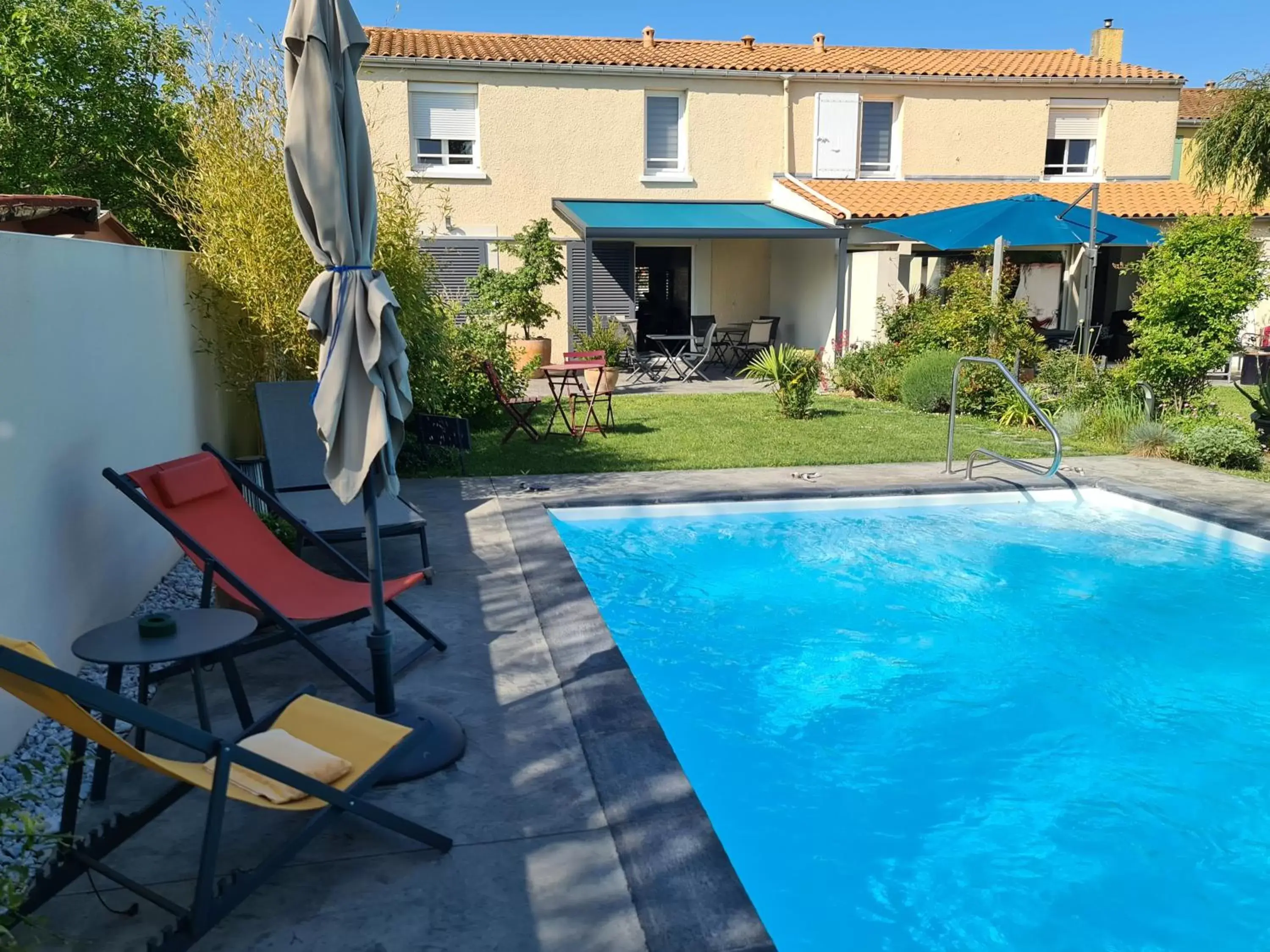 Pool view, Swimming Pool in La villa 13&15