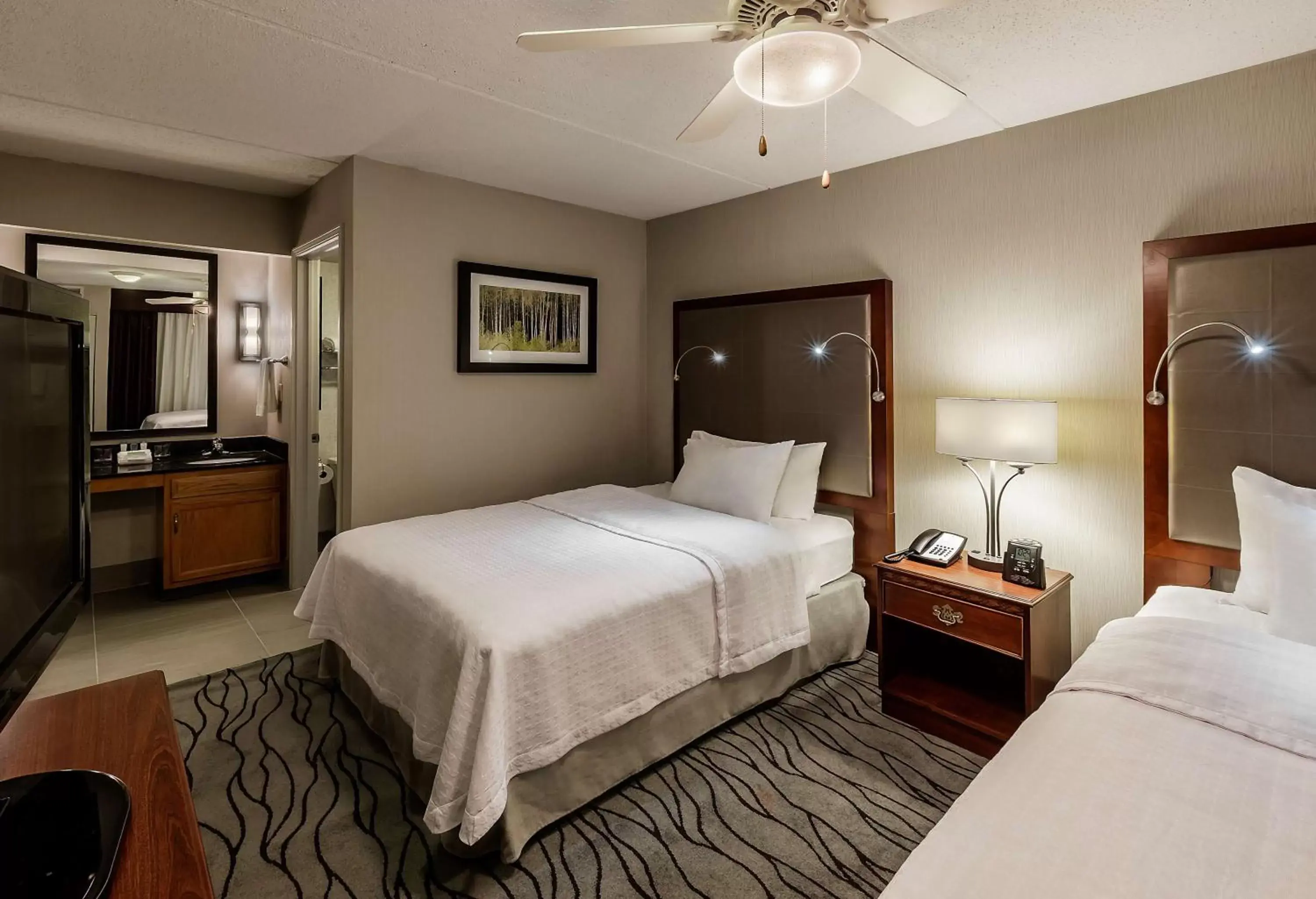 Bed in Homewood Suites by Hilton Buffalo/Airport