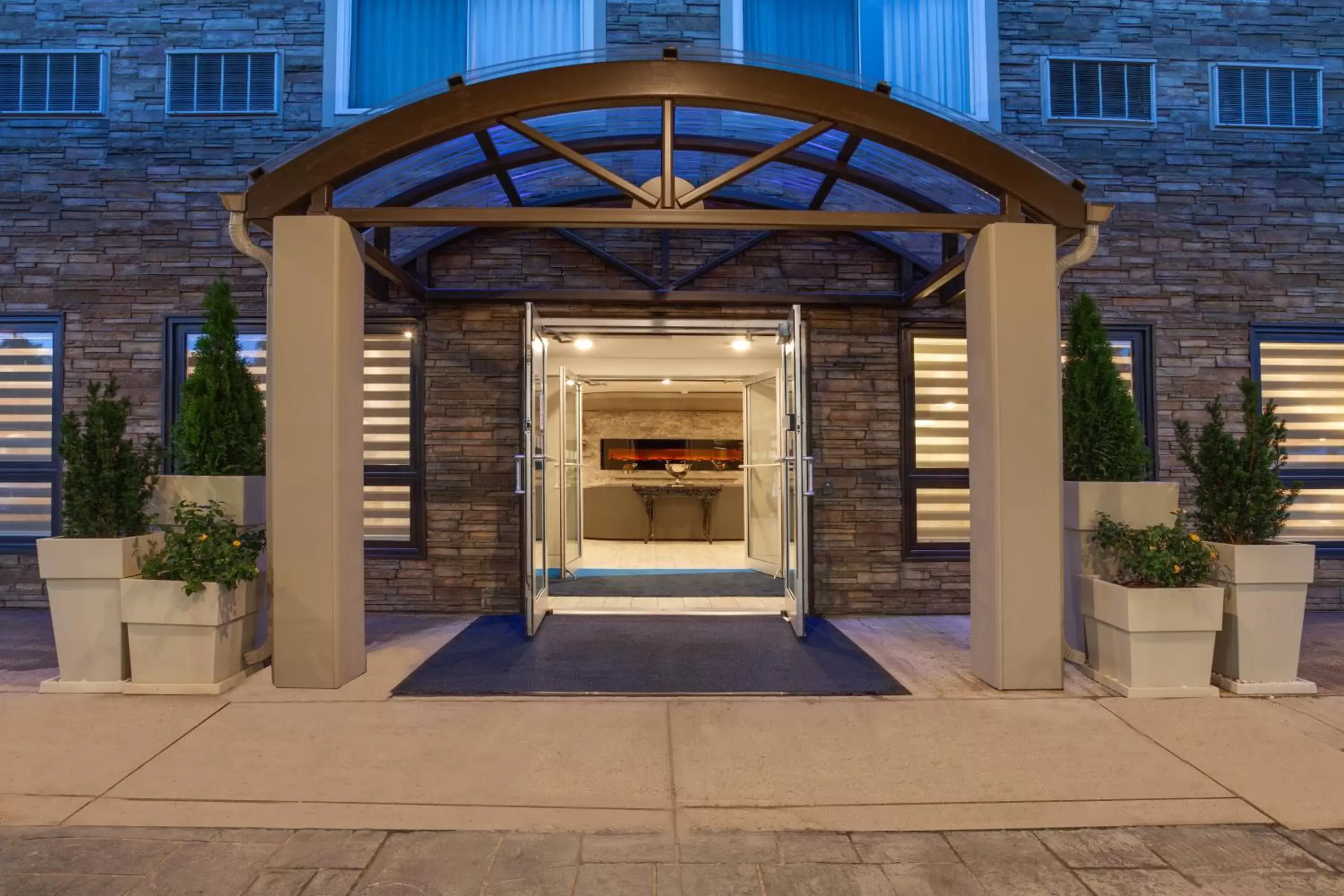 Property building in Holiday Inn Express Hotel & Suites Uptown Fredericton by IHG Property building in Holiday Inn Express Hotel & Suites Uptown Fredericton by IHG