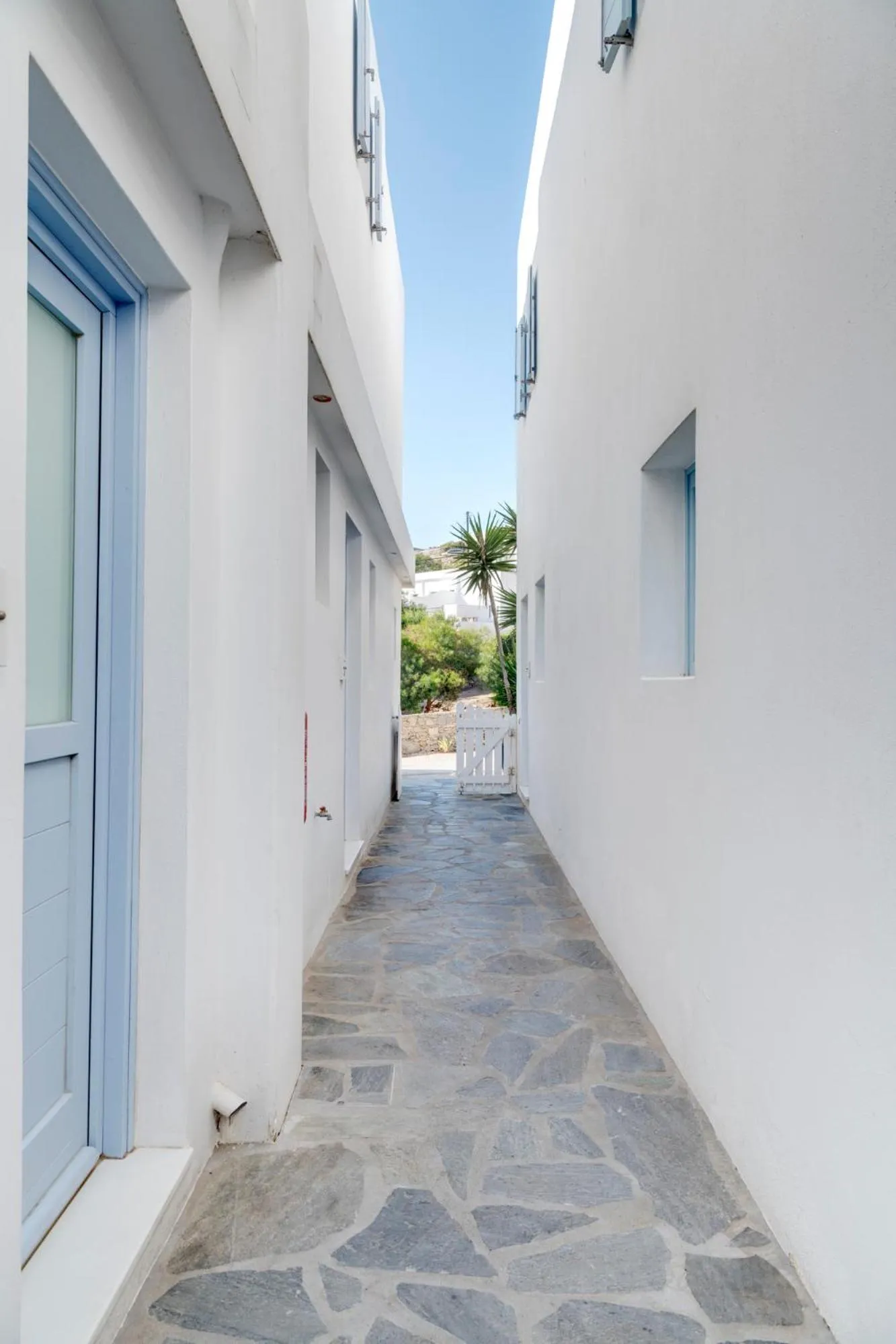 Property building in Makis Place