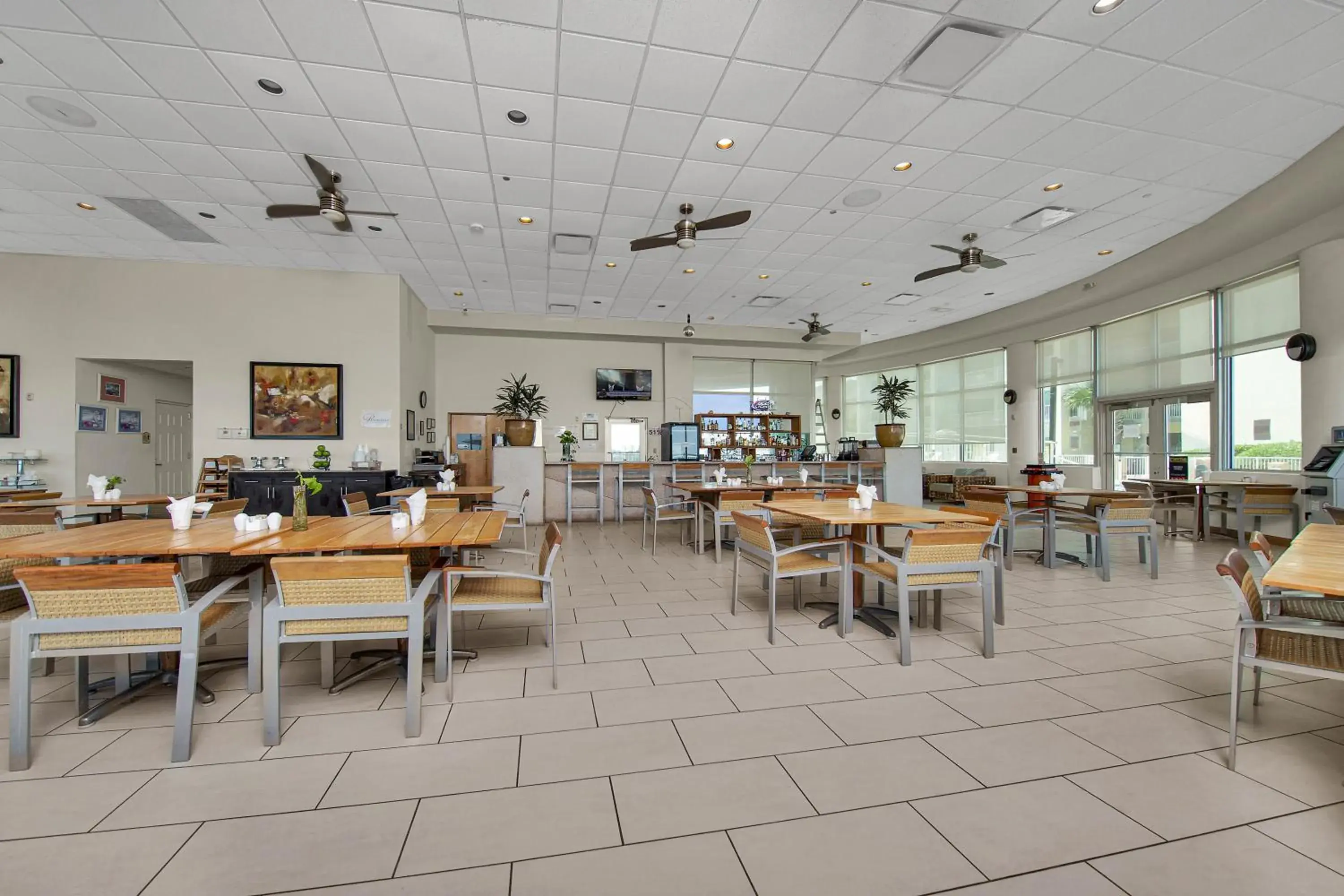 Restaurant/places to eat in Peninsula Island Resort & Spa - Beachfront Property at South Padre Island Restaurant/places to eat in Peninsula Island Resort & Spa - Beachfront Property at South Padre Island