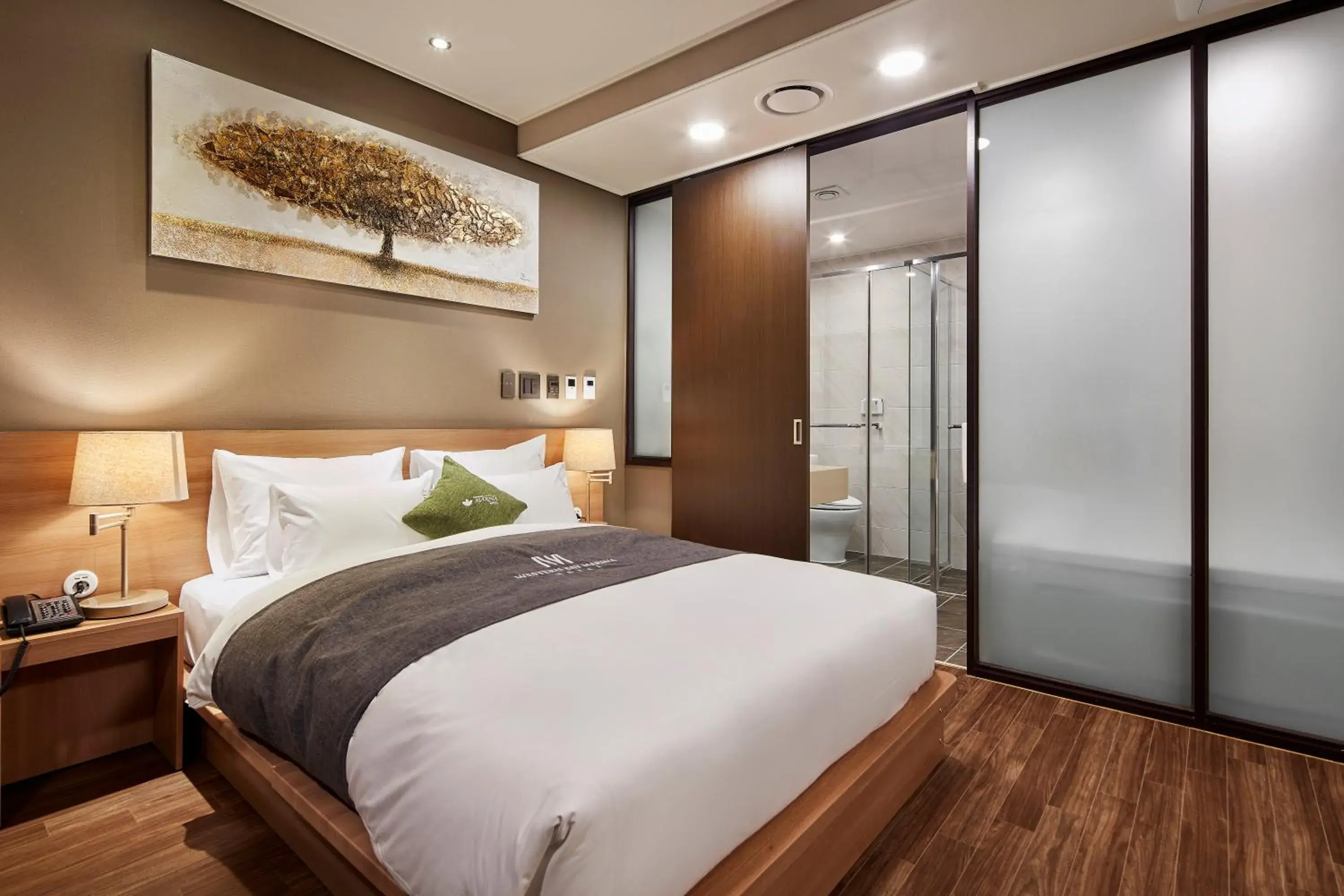 Bed in Western Bay Marina Hotel Bed in Western Bay Marina Hotel