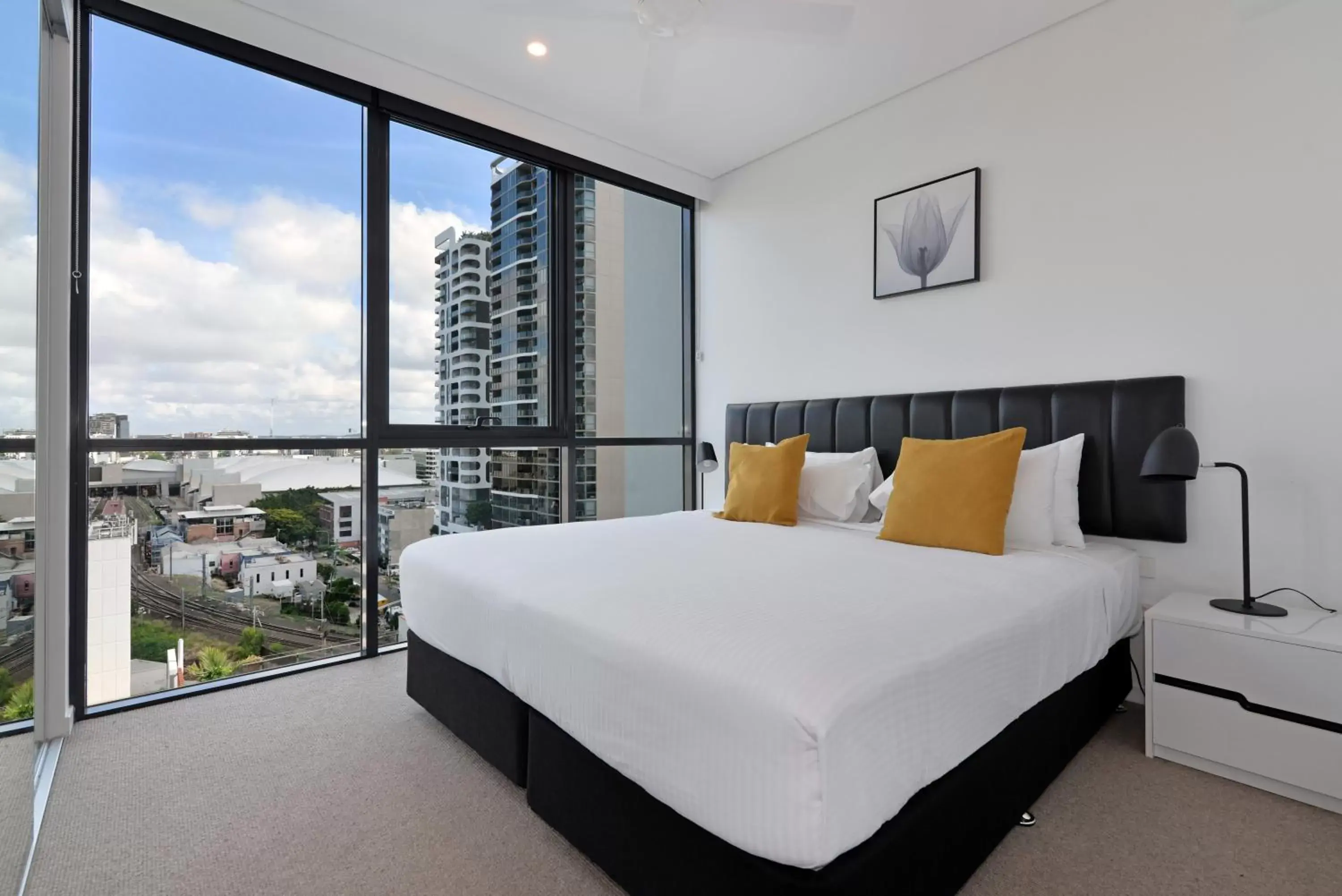 Bedroom, Bed in Hope Street Apartments by CLLIX