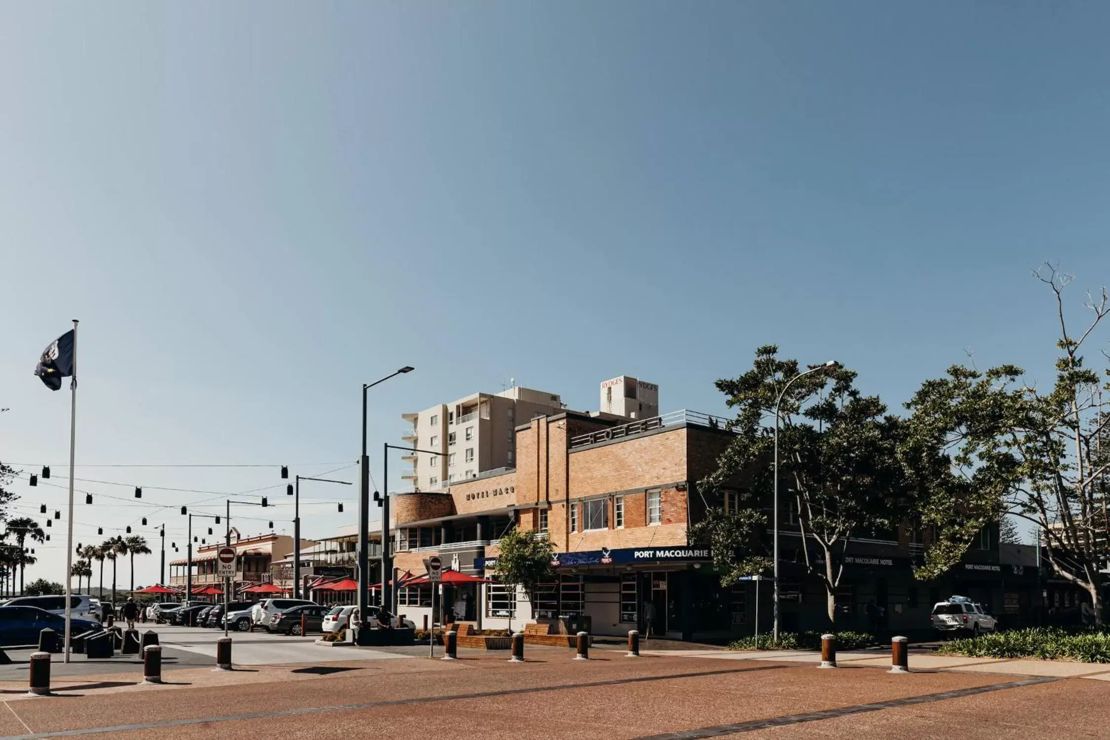 Property building in Port Macquarie Hotel