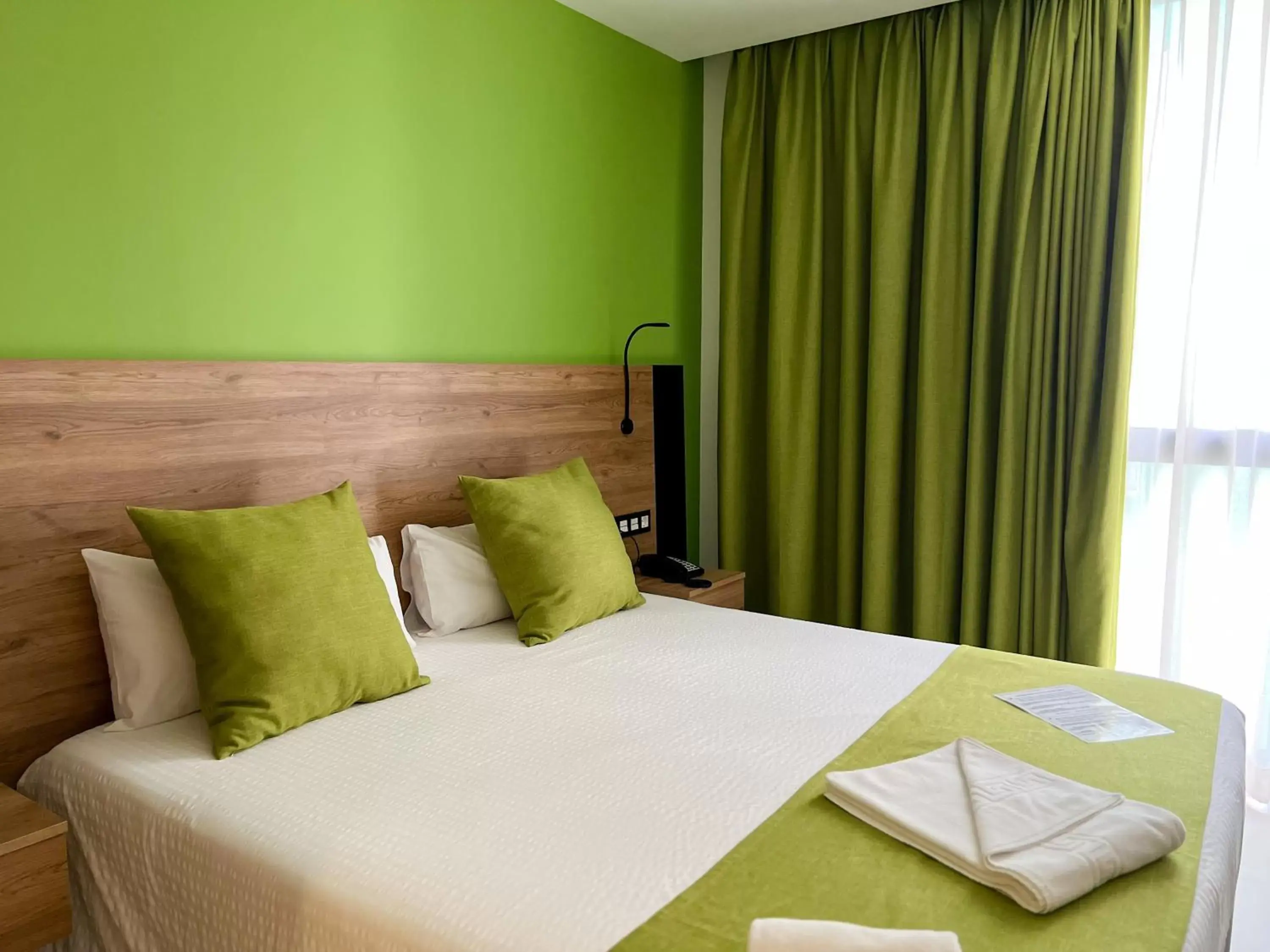 Superior Queen Room - single occupancy in Hotel MG Poniente Superior Queen Room - single occupancy in Hotel MG Poniente