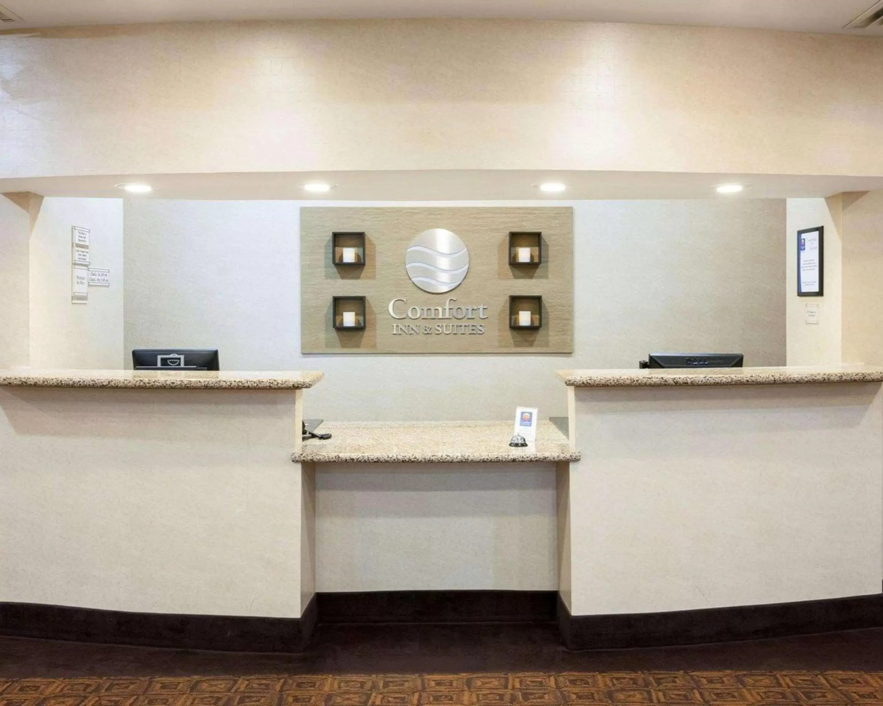 Lobby or reception, Lobby/Reception in Comfort Inn & Suites Regional Medical Center