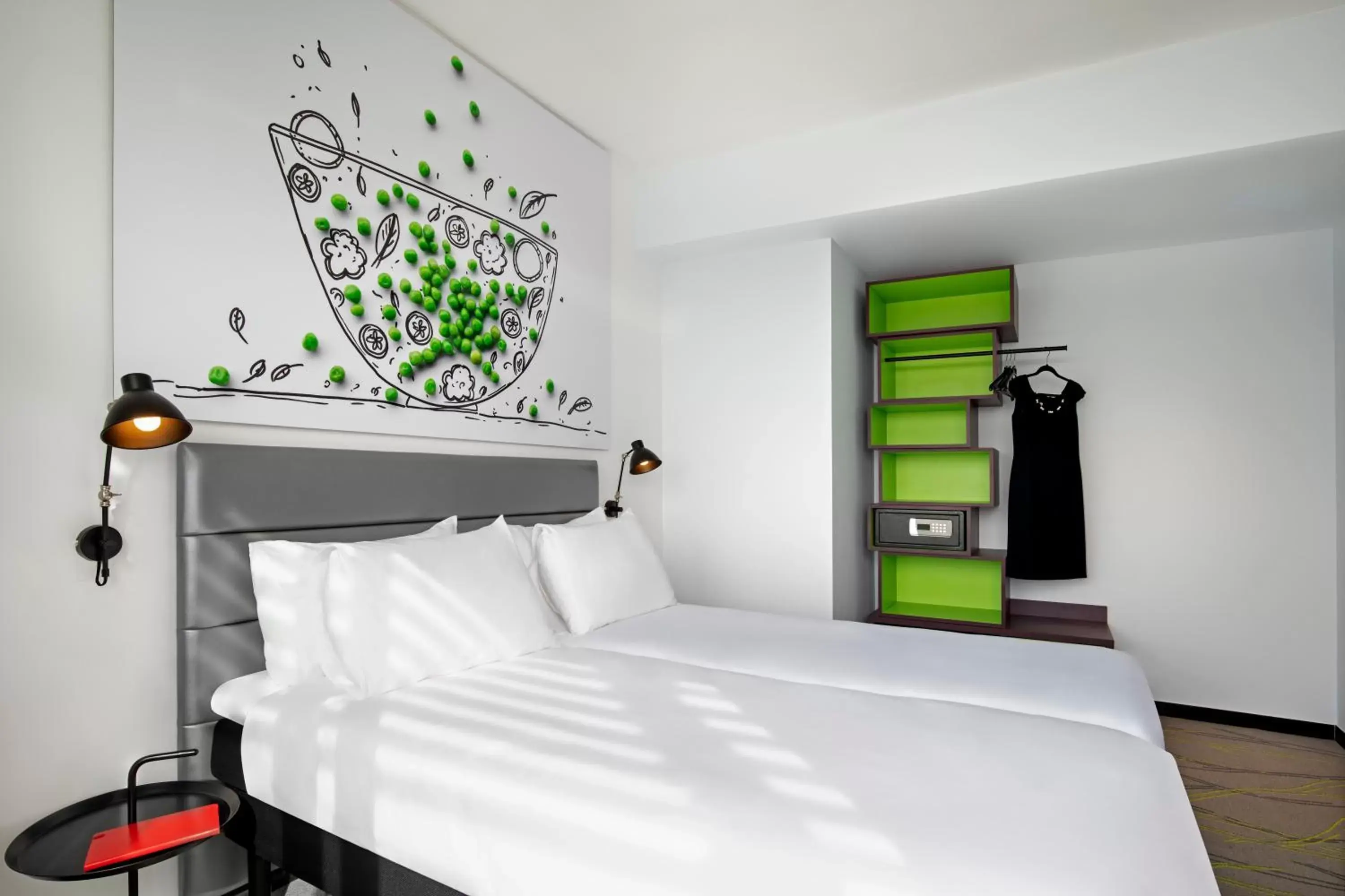 Bed in Ibis Styles Jerusalem City Center - An AccorHotels Brand