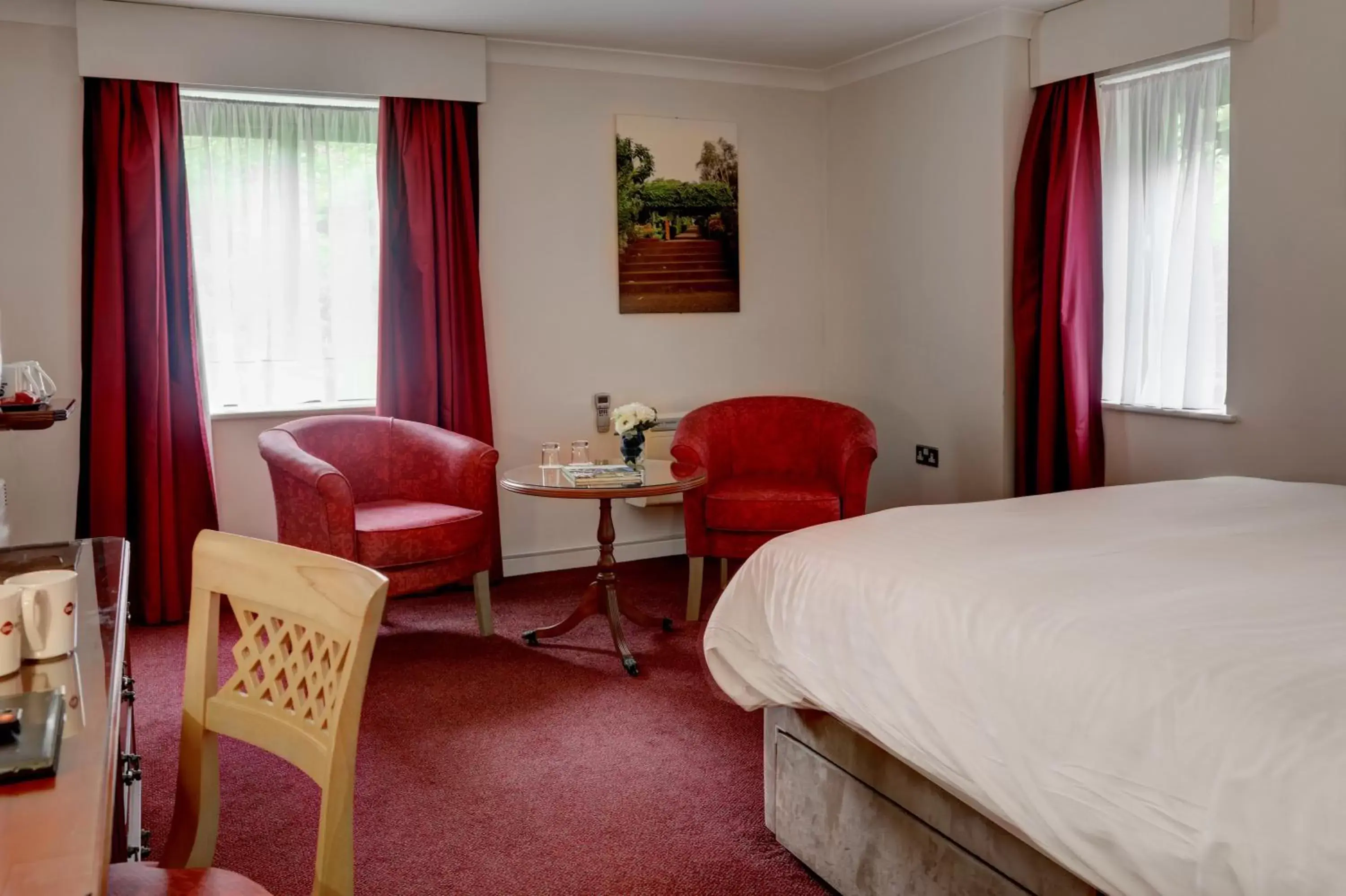 Bedroom, Bed in Best Western Plus Bentley Hotel Bedroom, Bed in Best Western Plus Bentley Hotel