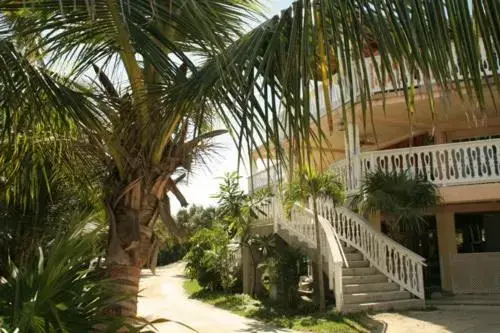 Facade/entrance, Pool View in Coconut Cove Resort & Marina
