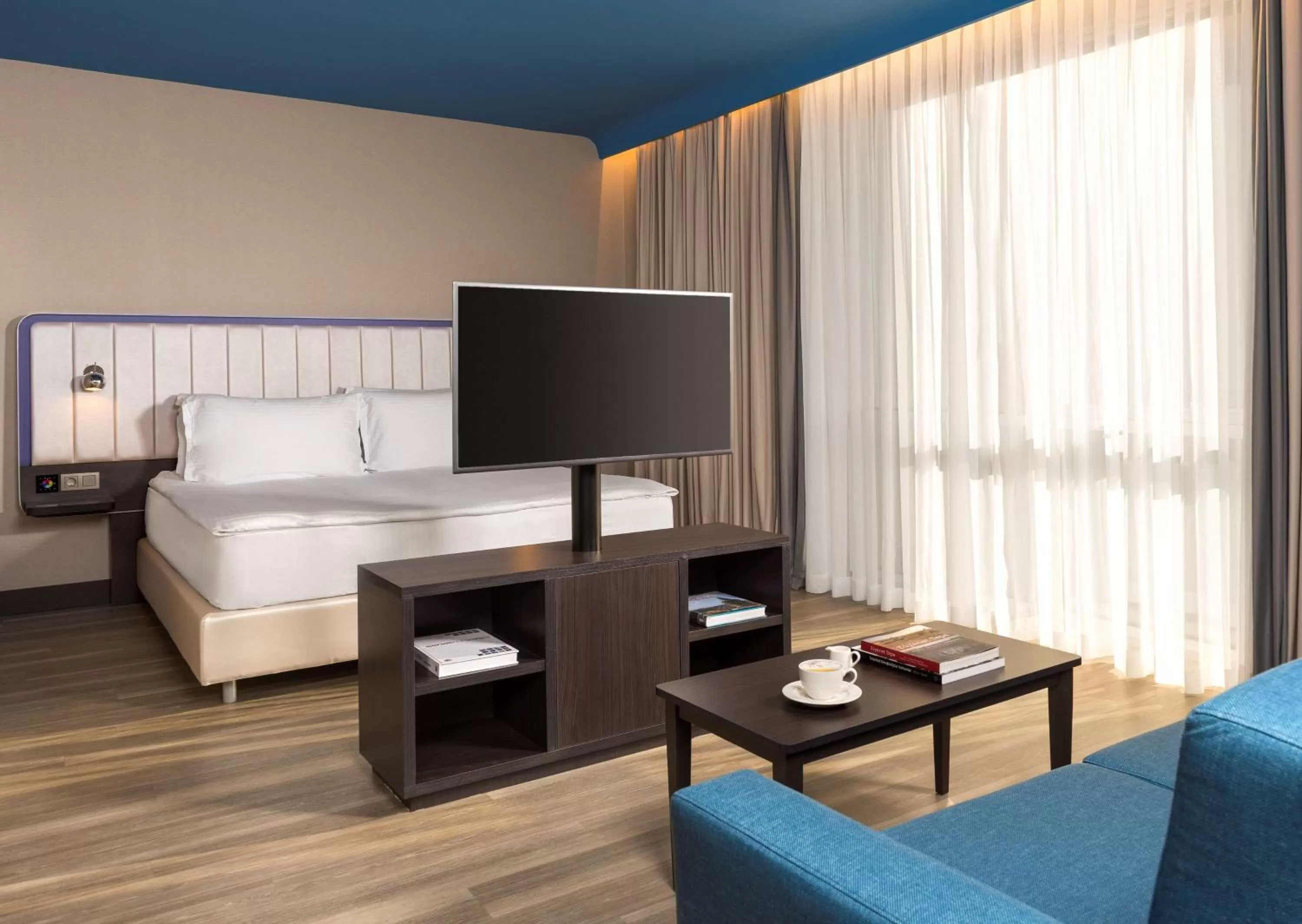 One-Bedroom Suite in Park Inn by Radisson Istanbul Atasehir