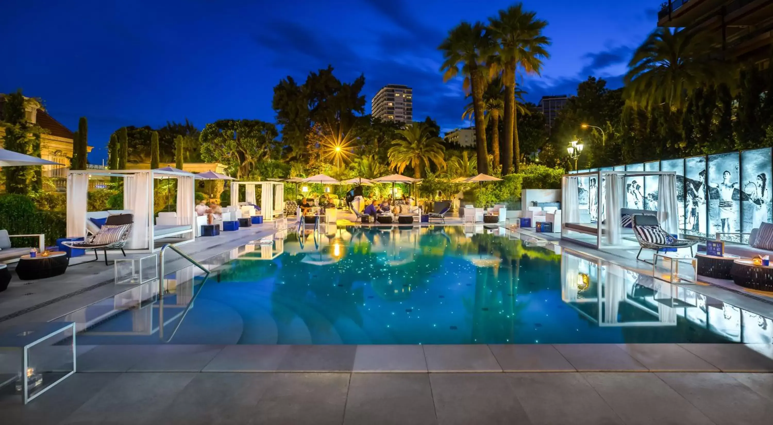 Night, Swimming Pool in Hôtel Métropole Monte-Carlo - The Leading Hotels of the World