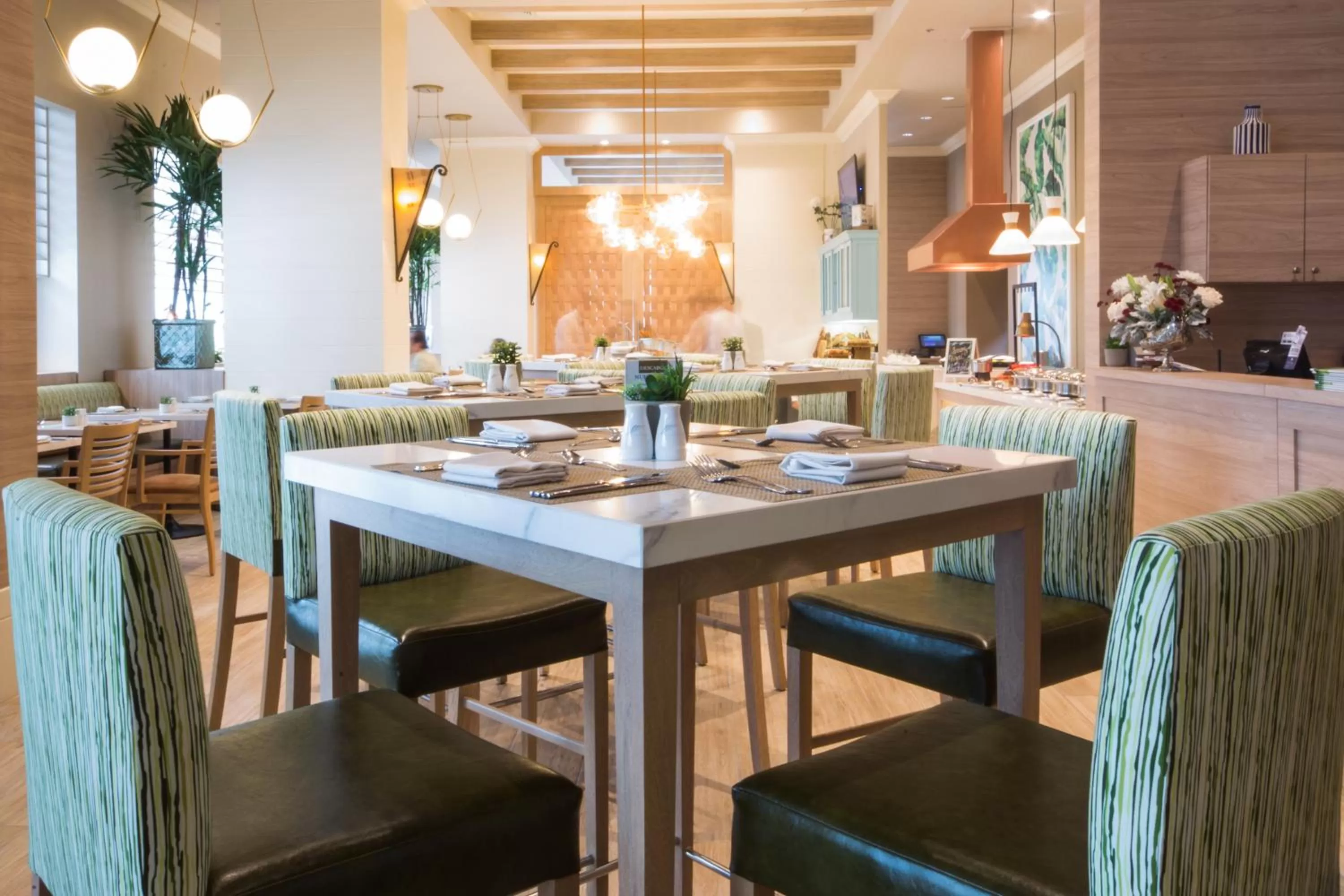 Restaurant/places to eat in Oro Verde Guayaquil