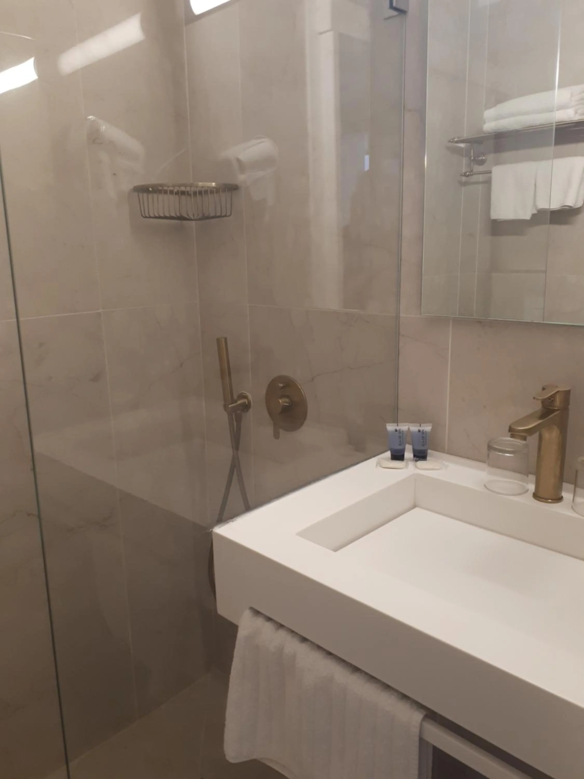 Shower in Residence Hotel