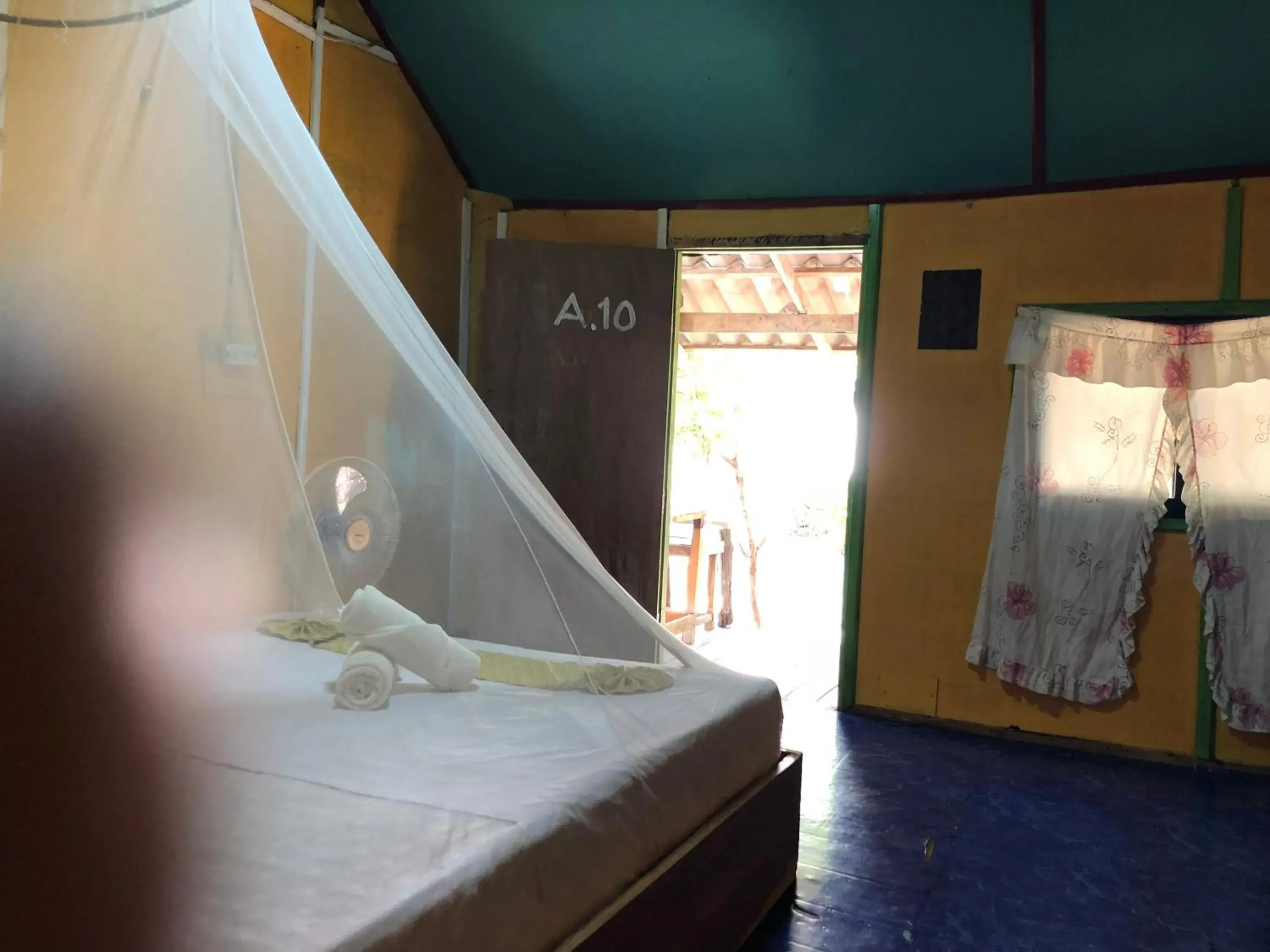 Bed in Klong Jark Bungalow (SHA Certified)