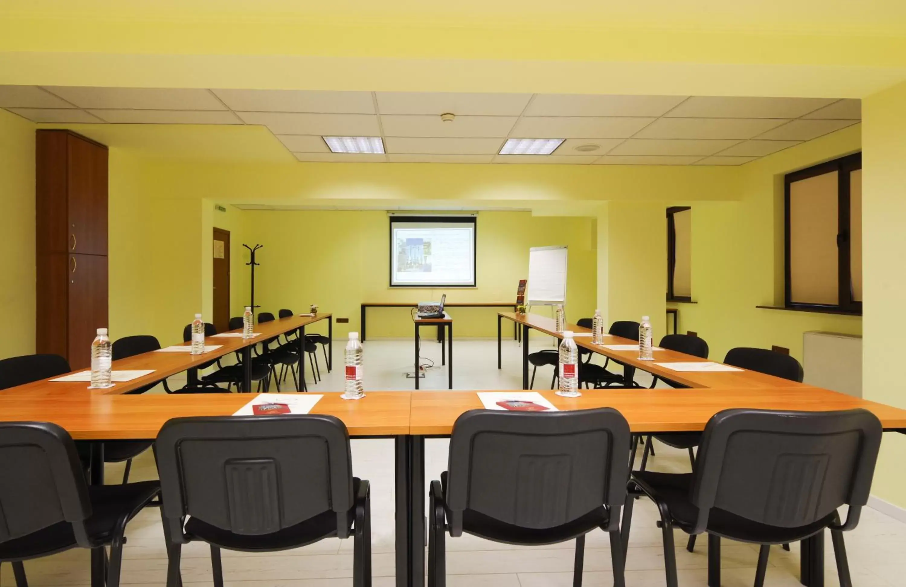 Meeting/conference room in Hotel Downtown - TOP location in the heart of Sofia city