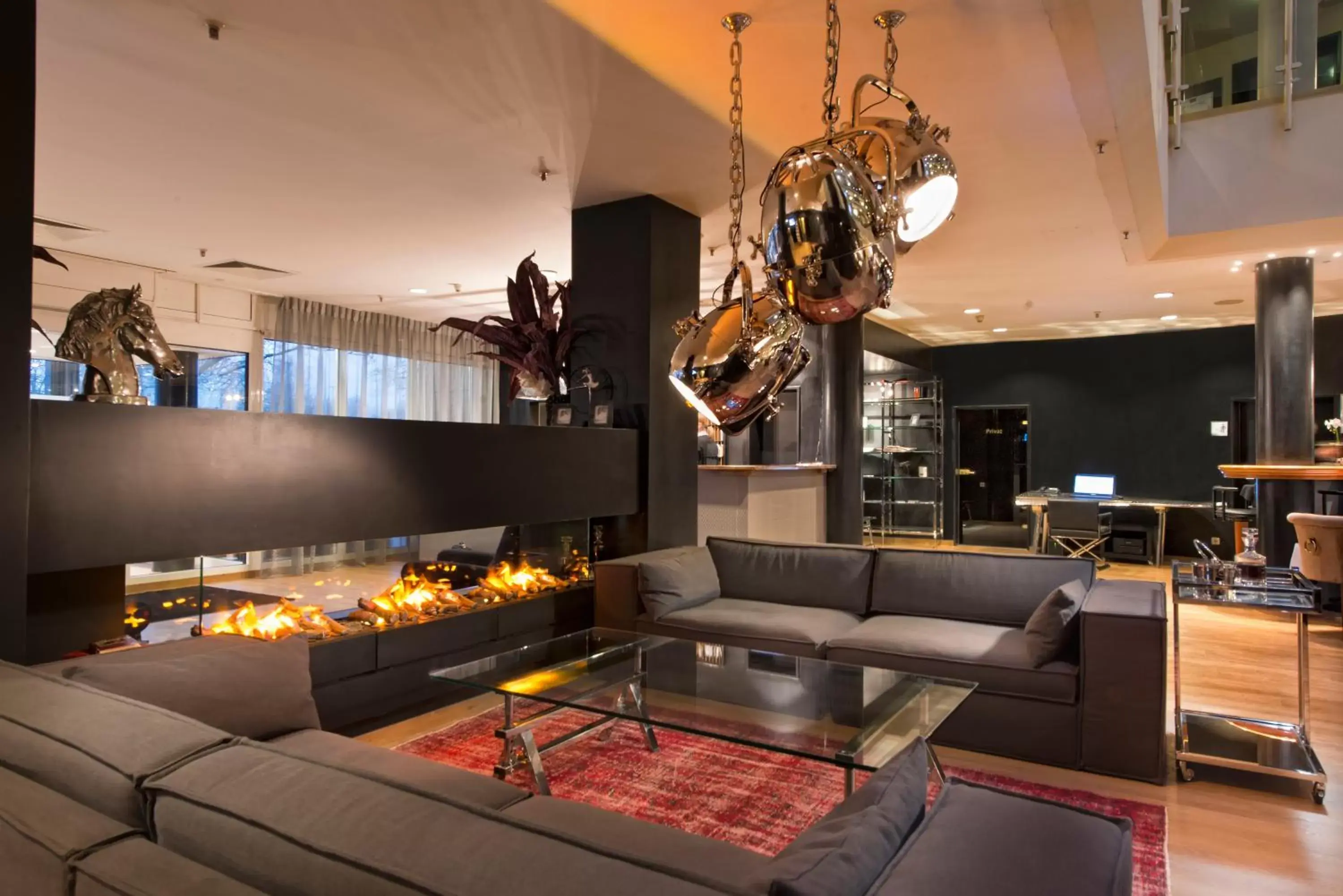 Lobby or reception, Lounge/Bar in Wyndham Hannover Atrium