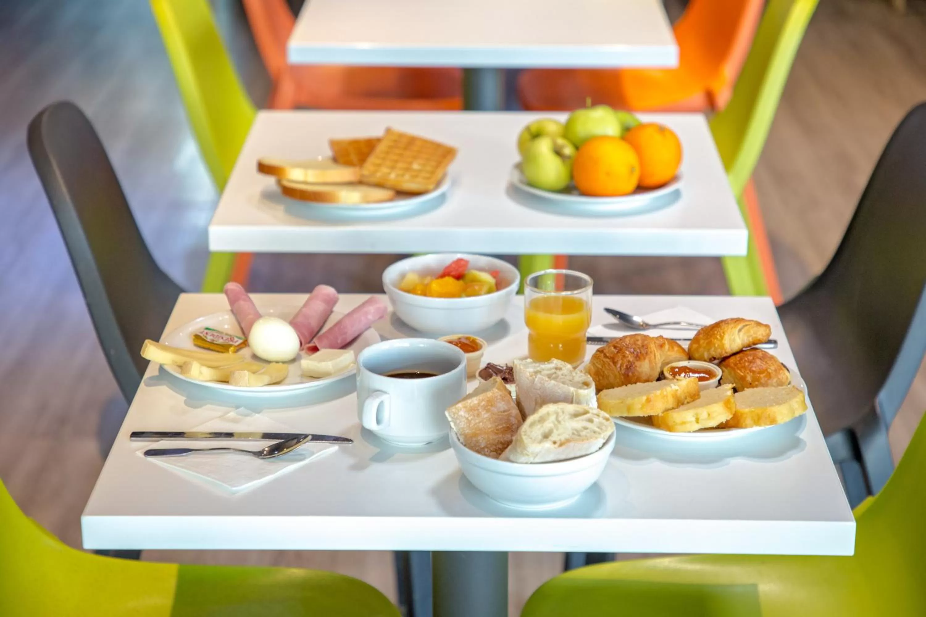 Breakfast in ibis budget Aubagne Paluds Agora