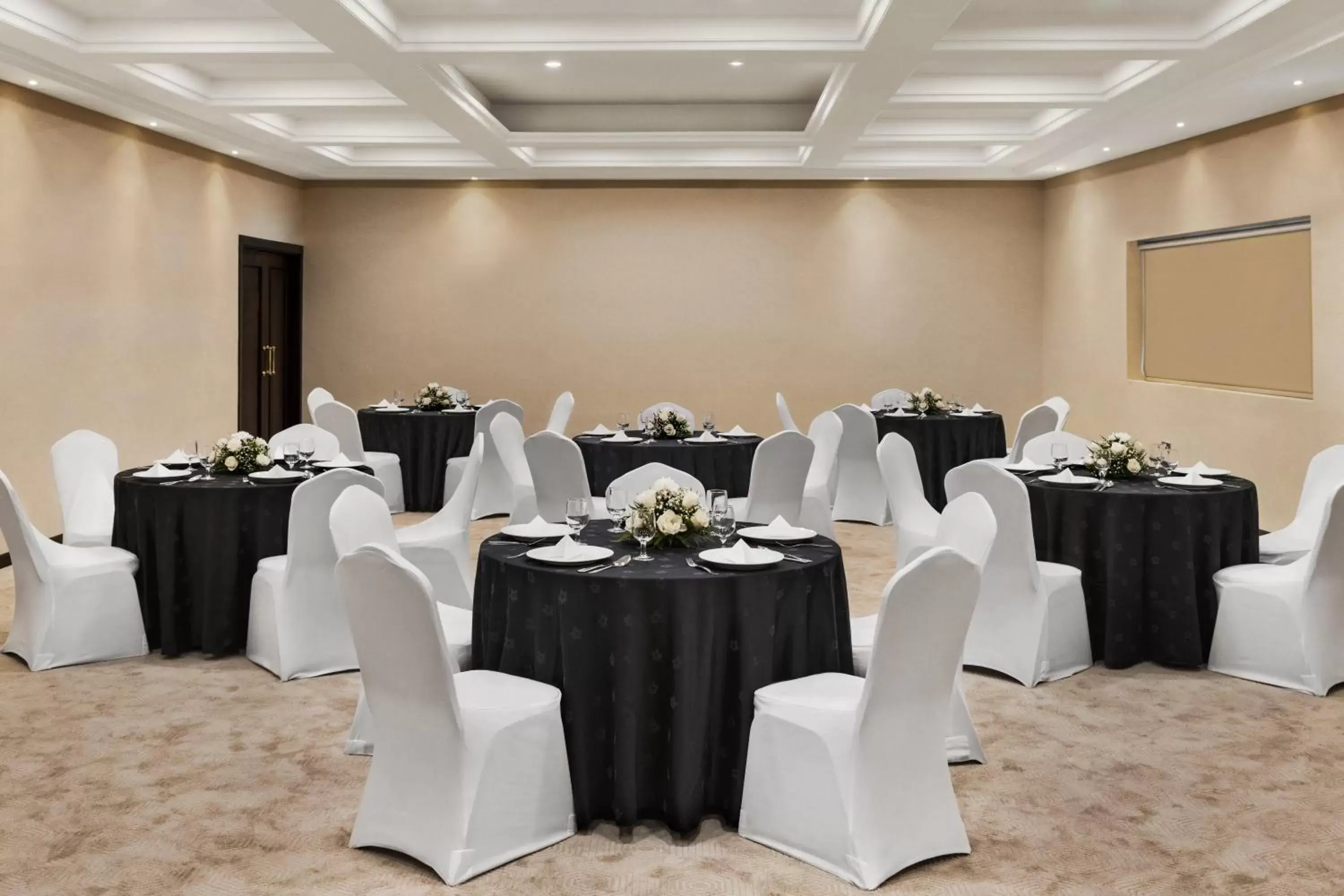 Business facilities, Banquet Facilities in Ramada by Wyndham Dubai Deira