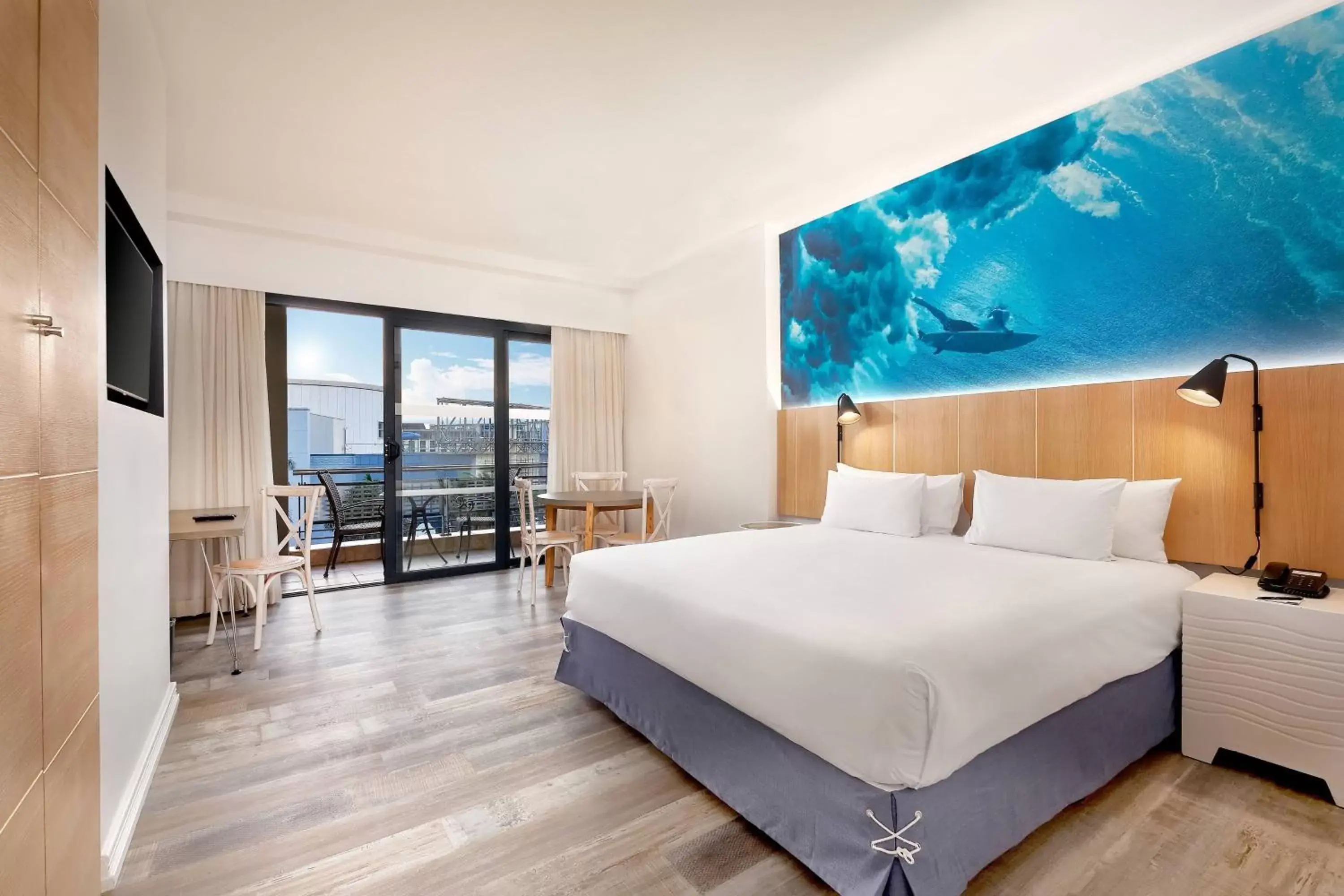 Bedroom in Protea Hotel Fire & Ice! by Marriott Durban Umhlanga Ridge