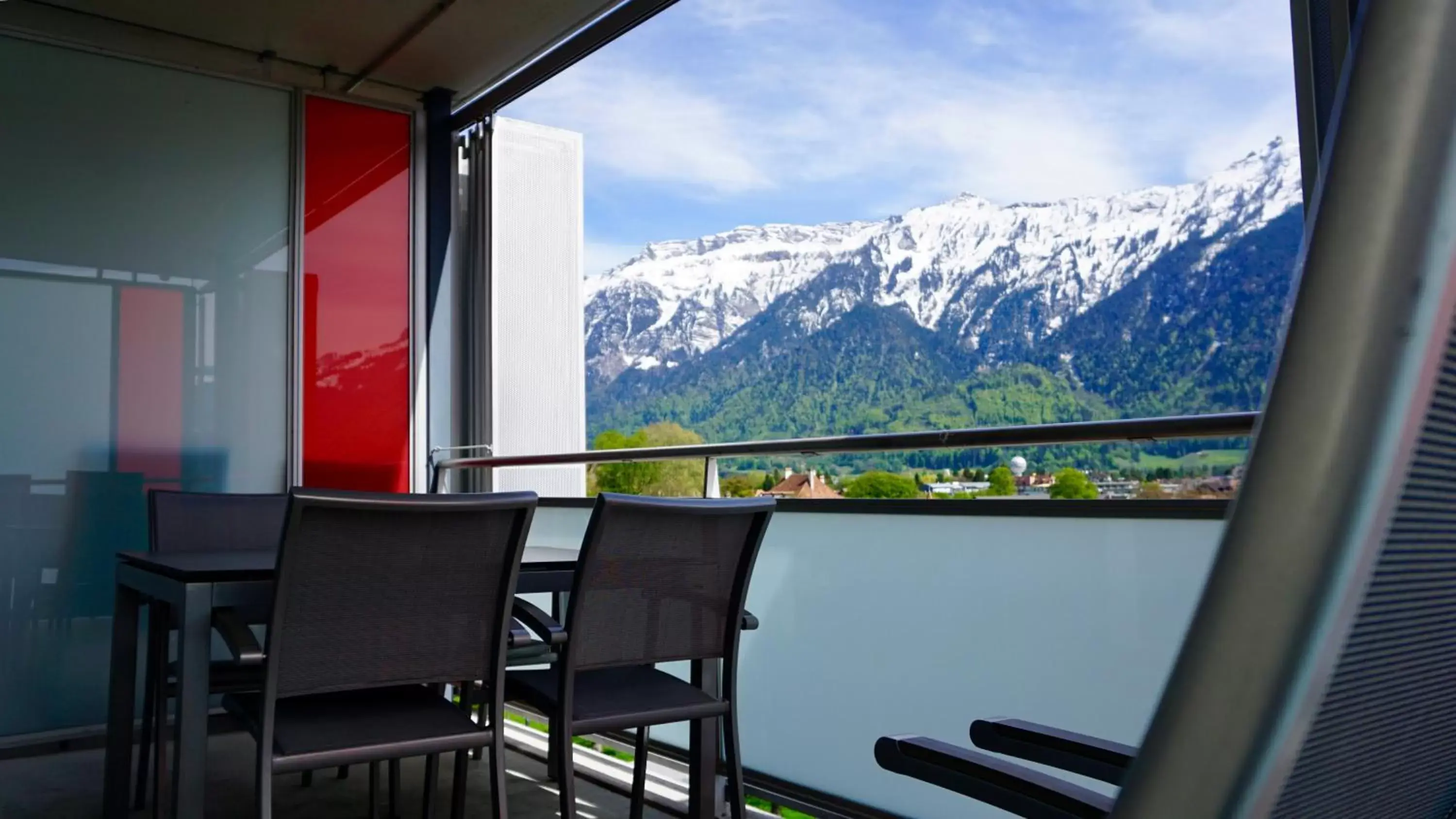 Balcony/Terrace, Mountain View in Hapimag Ferienwohnungen Interlaken